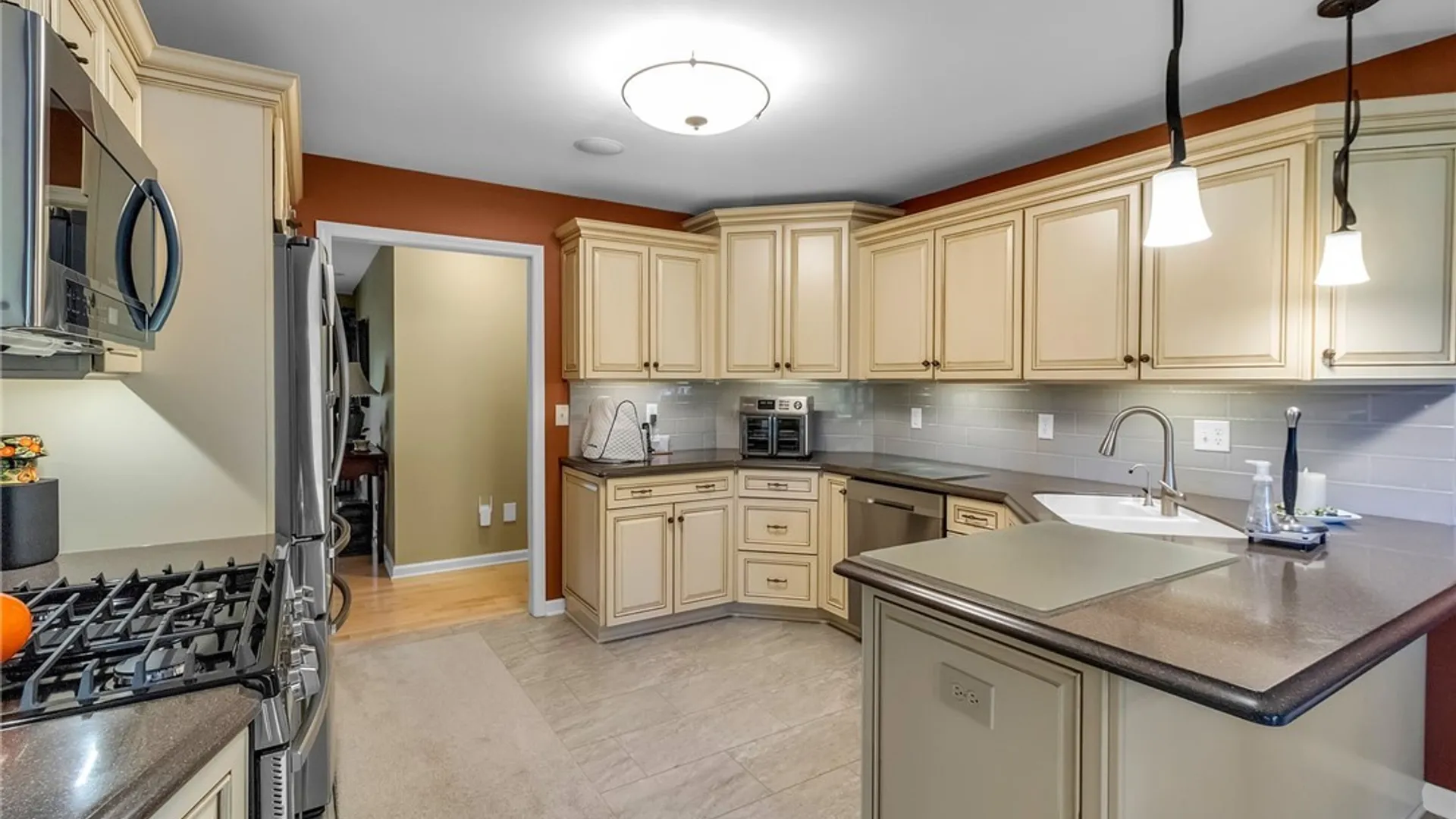 Property at 6182 Ranch View Drive, Clarence, NY 14051 15