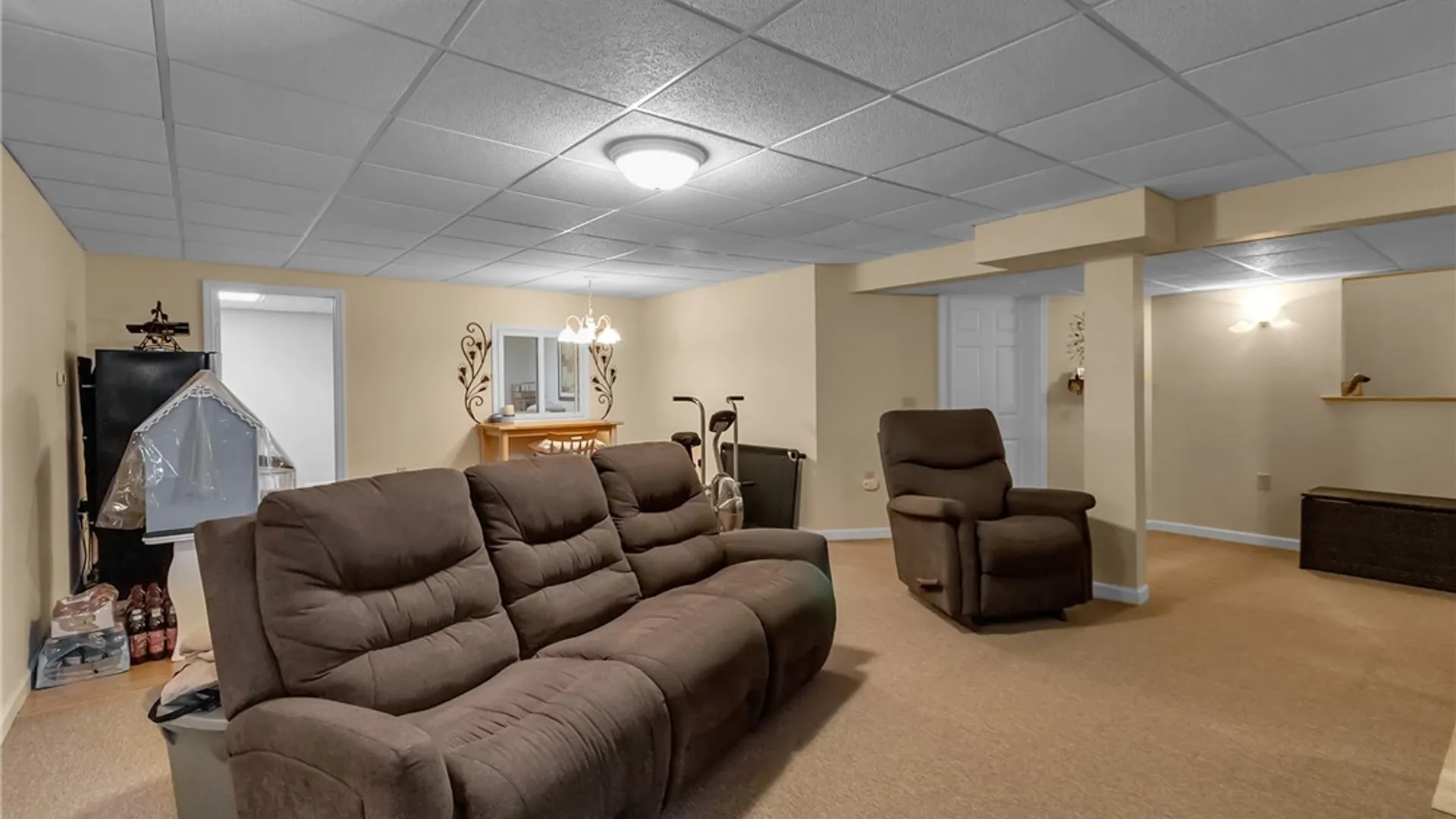 Property at 6182 Ranch View Drive, Clarence, NY 14051 35