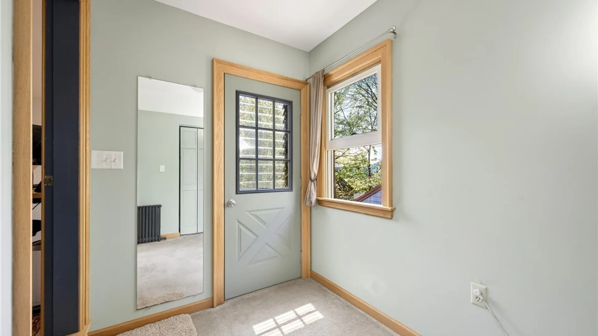 Property at 256 Callodine Avenue, Amherst, NY 14226 23