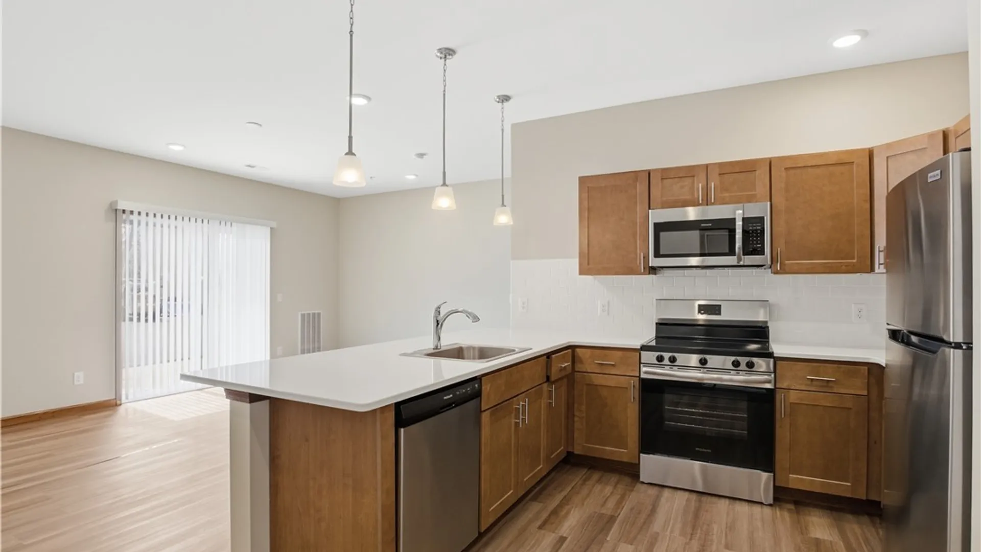 Property at 1130 Orchard Park Road, West Seneca, NY 14224 5