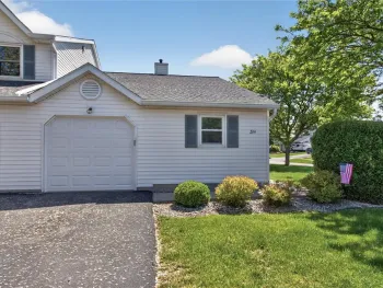 Property at 31 Chestnut Court, Parma, NY 14468