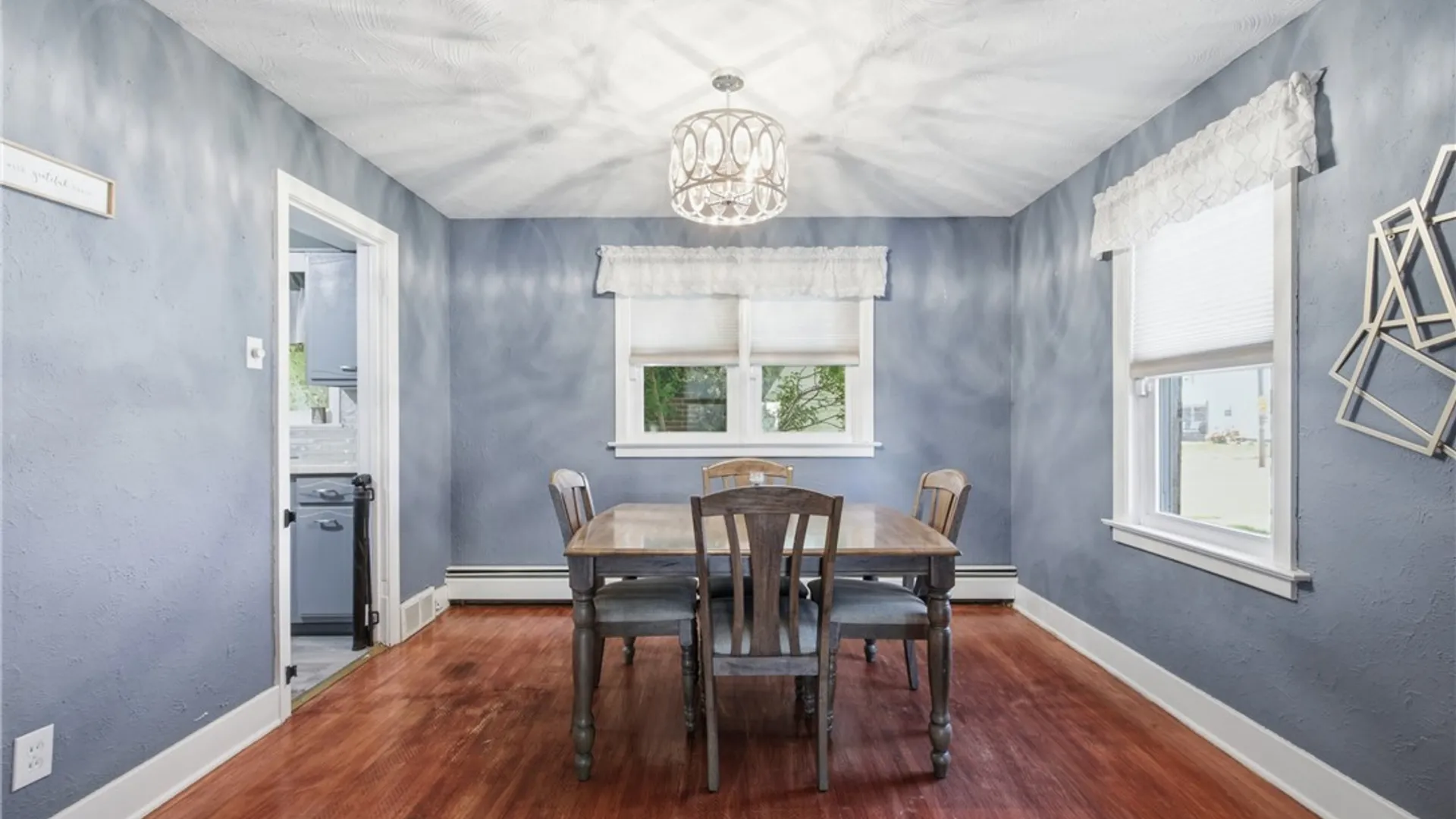 Property at 2965 Cleveland Avenue, Niagara Falls, NY 14305 16