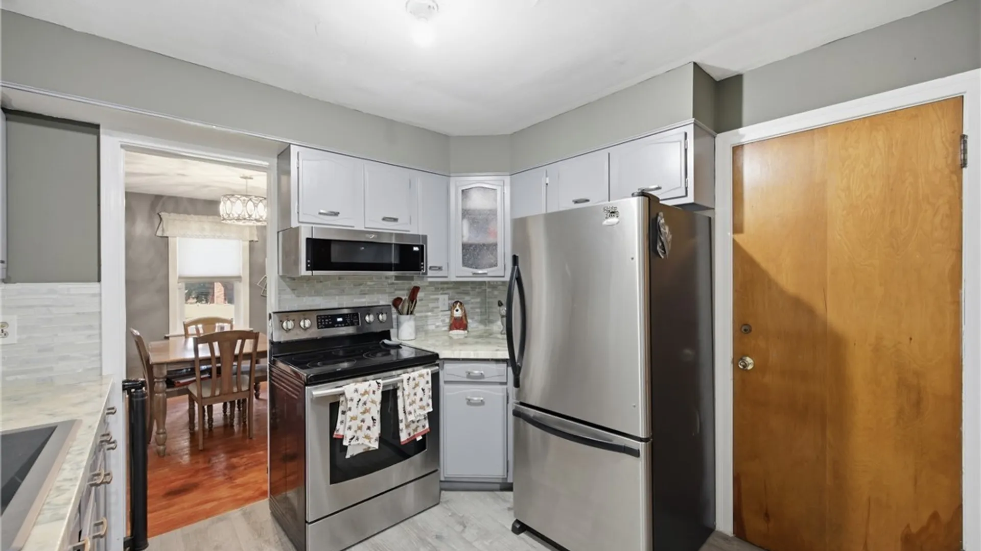 Property at 2965 Cleveland Avenue, Niagara Falls, NY 14305 18