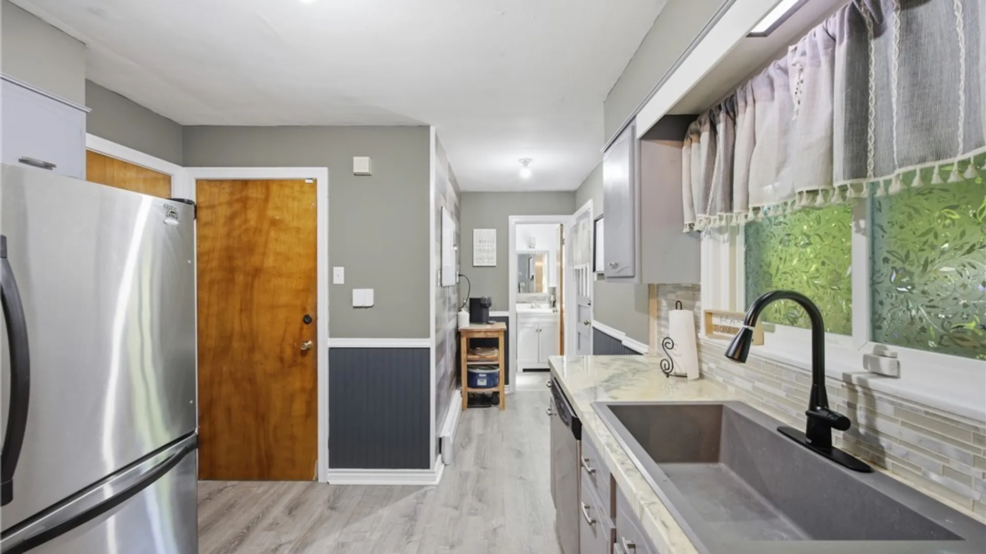 Property at 2965 Cleveland Avenue, Niagara Falls, NY 14305 20