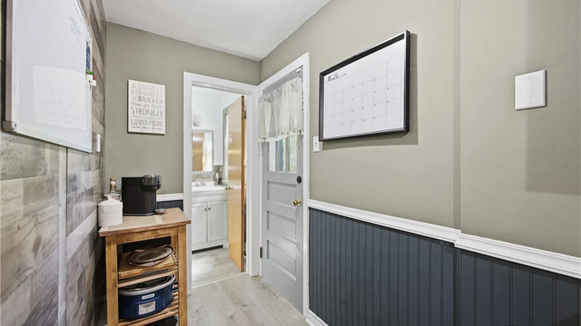 Property at 2965 Cleveland Avenue, Niagara Falls, NY 14305 22