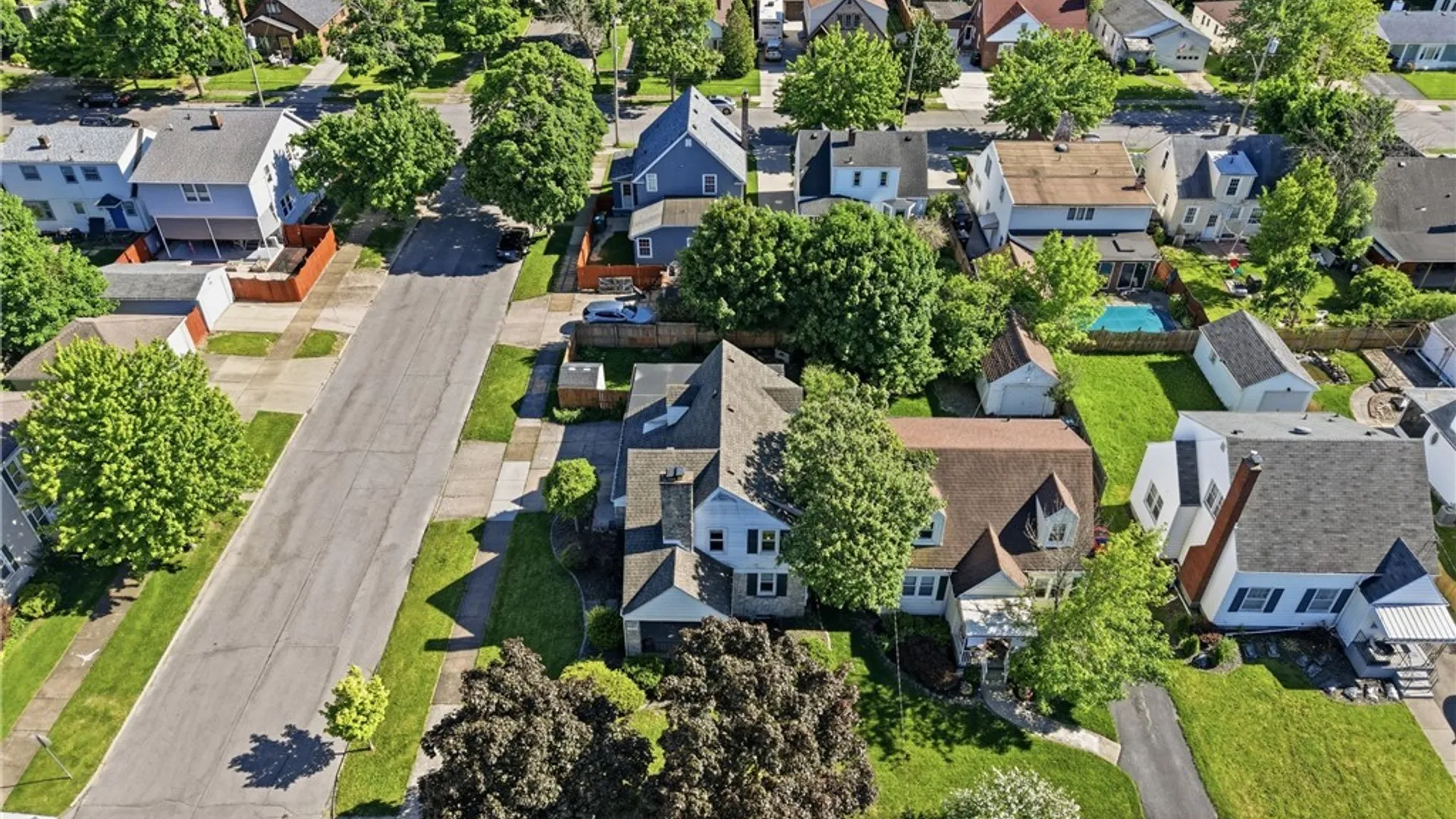 Property at 2965 Cleveland Avenue, Niagara Falls, NY 14305 43