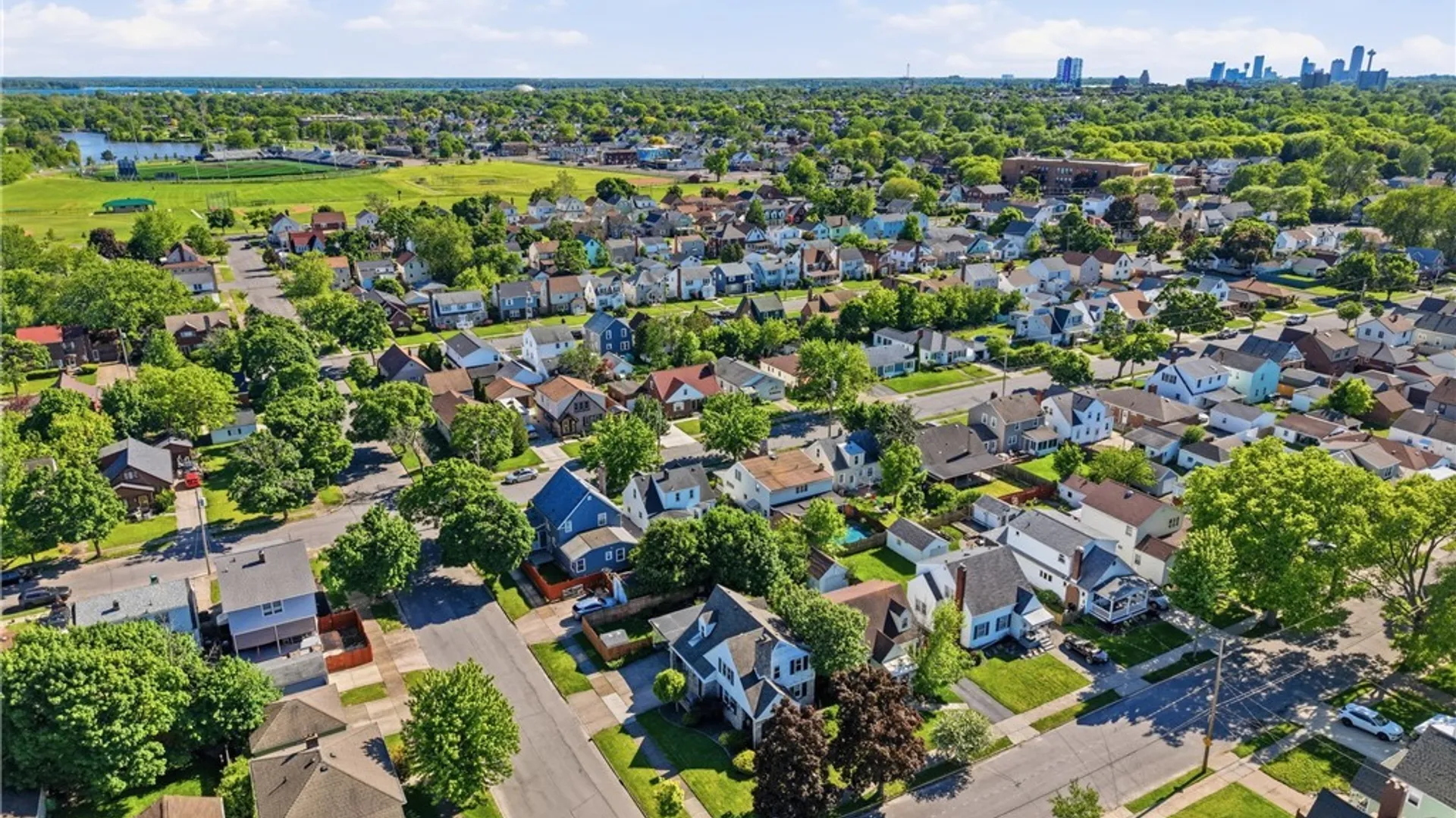 Property at 2965 Cleveland Avenue, Niagara Falls, NY 14305 47