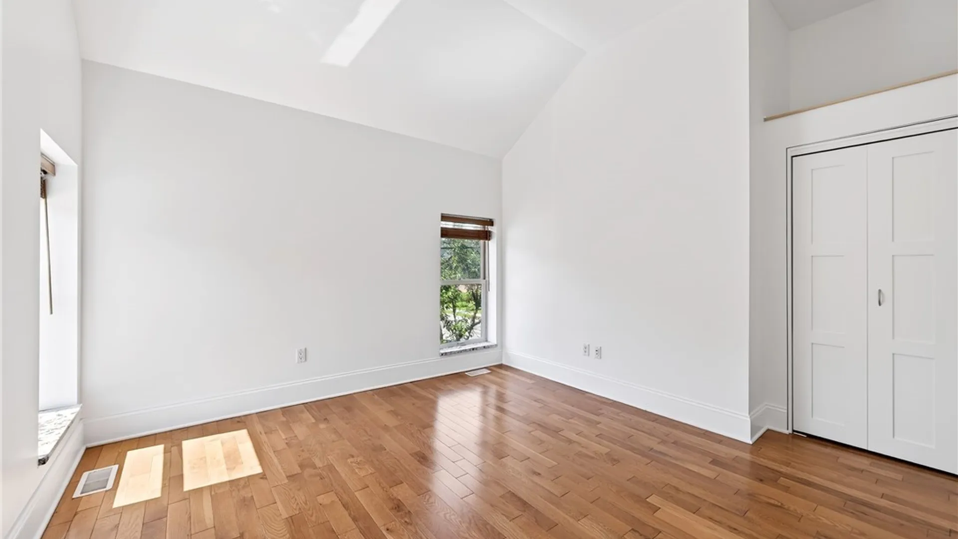 Property at 120 Johnson Park, Buffalo, NY 14201 25
