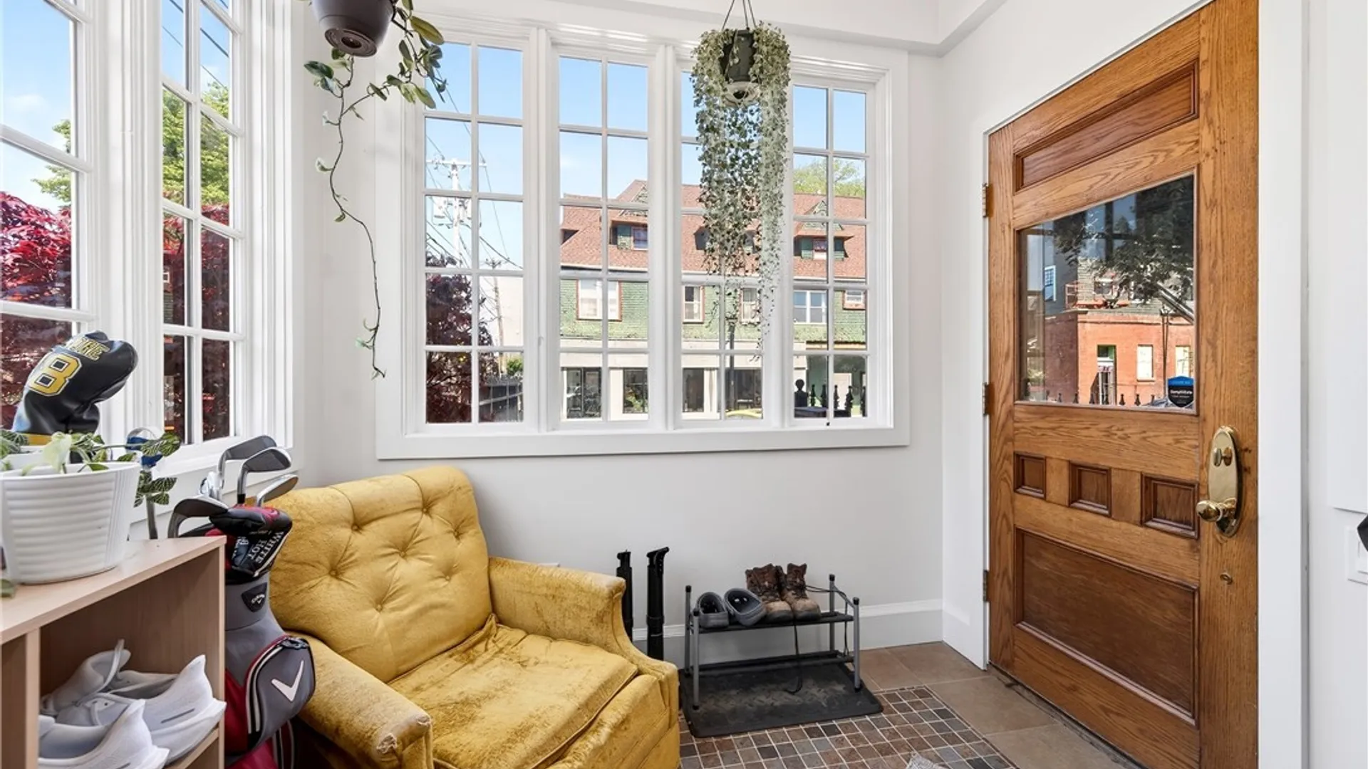 Property at 120 Johnson Park, Buffalo, NY 14201 4