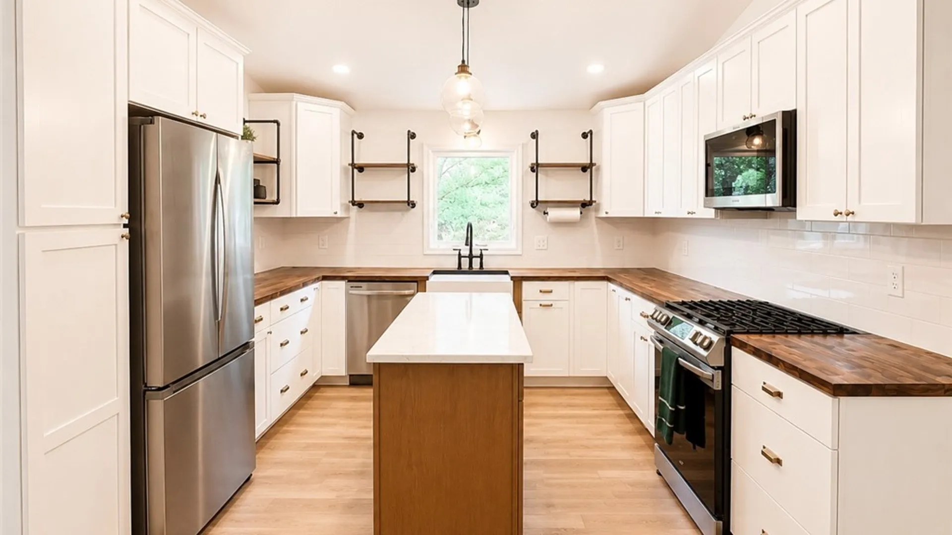 Property at 15 Bellmawr Drive, Chili, NY 14624 8