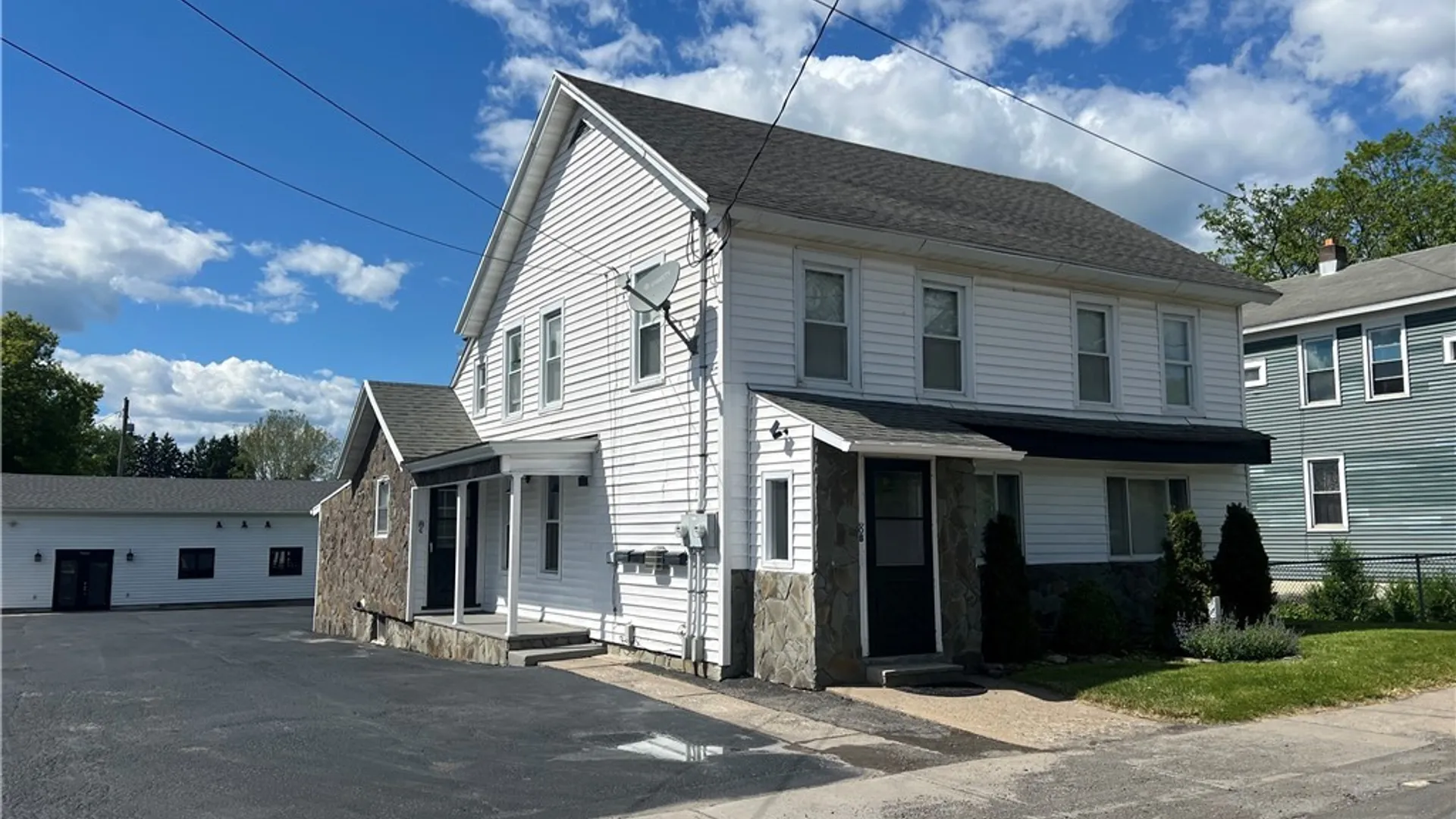 Property at 8 Clinton Street, New Hartford, NY 13417 2