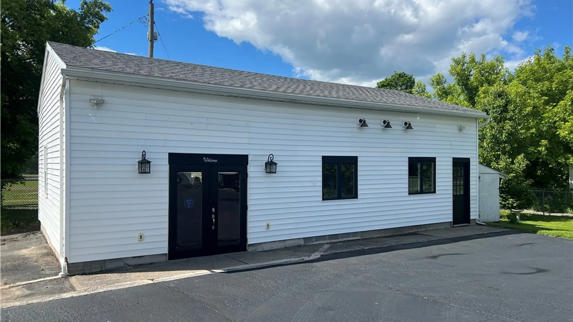 Property at 8 Clinton Street, New Hartford, NY 13417 23