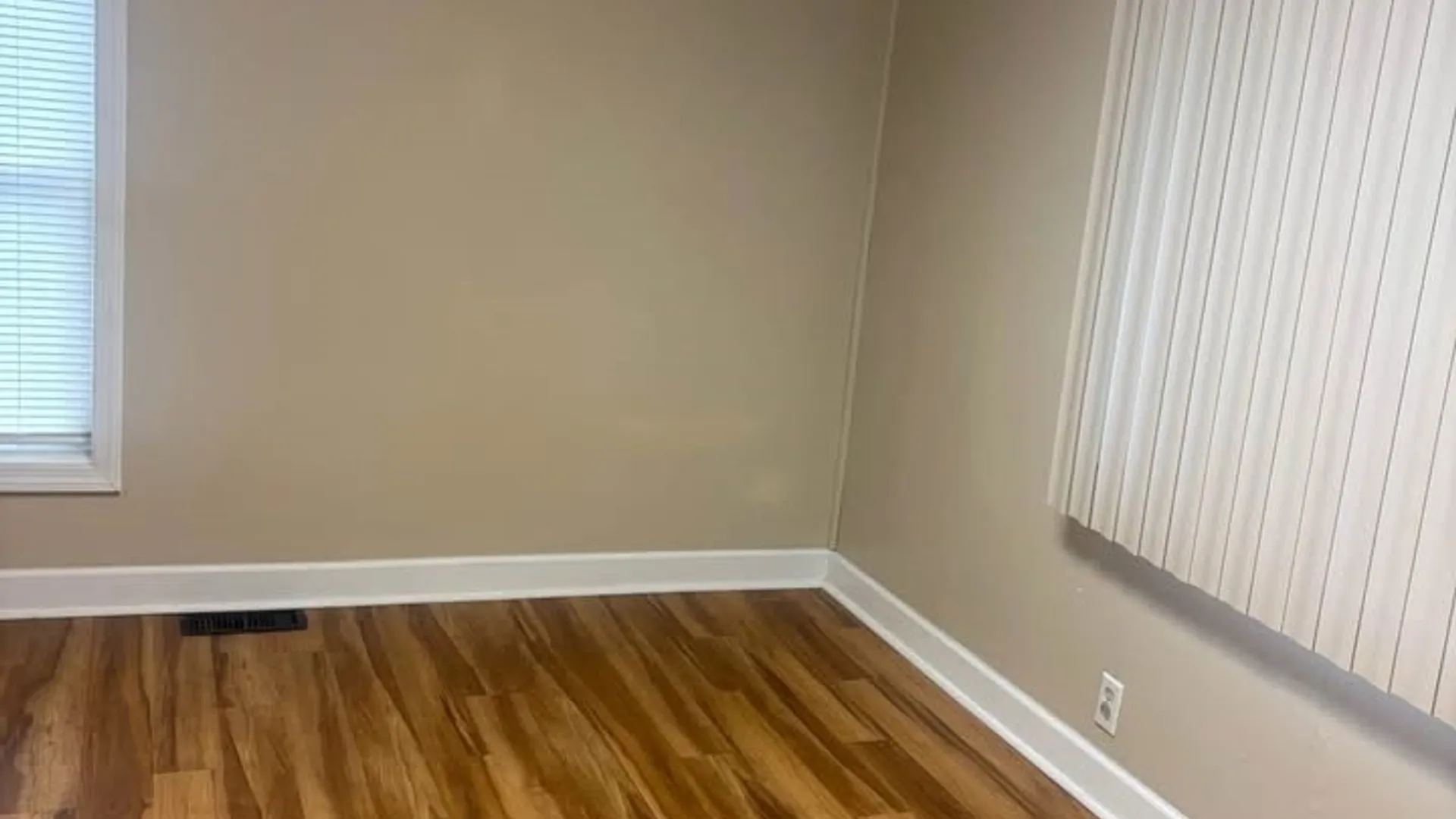 Property at 8 Clinton Street, New Hartford, NY 13417 6