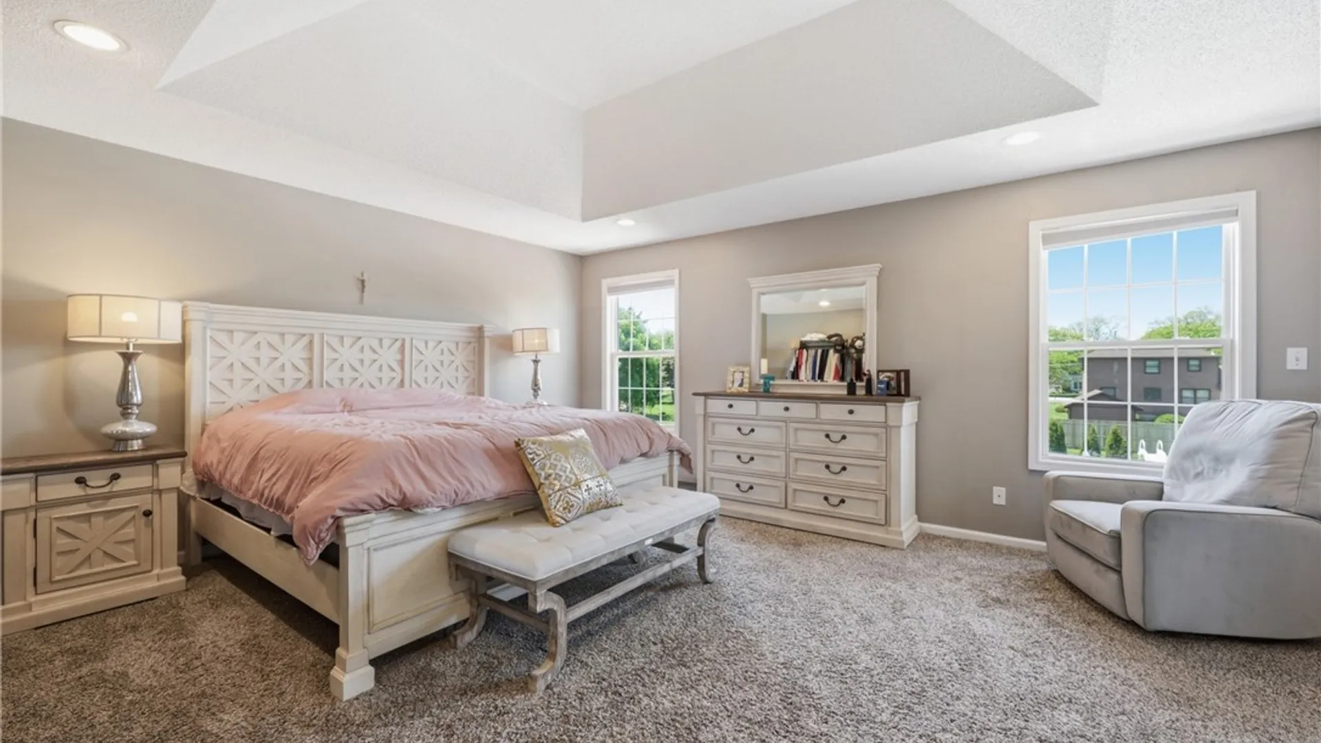 Property at 10 Island Park Circle, Grand Island, NY 14072 20