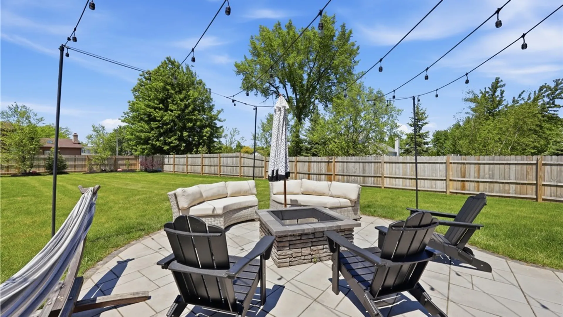 Property at 10 Island Park Circle, Grand Island, NY 14072 39