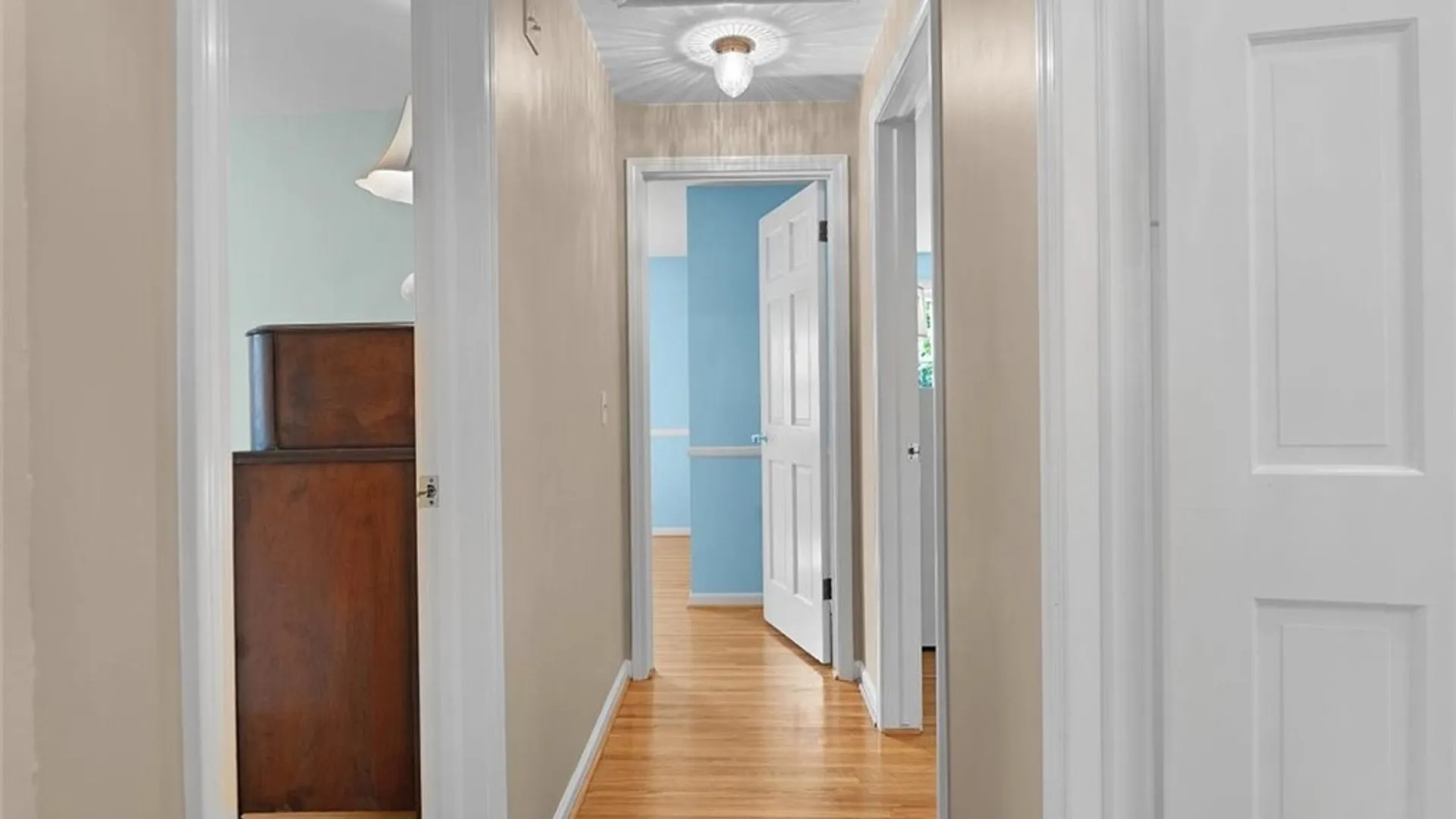 Property at 14 Burncoat, Pittsford, NY 14534 26