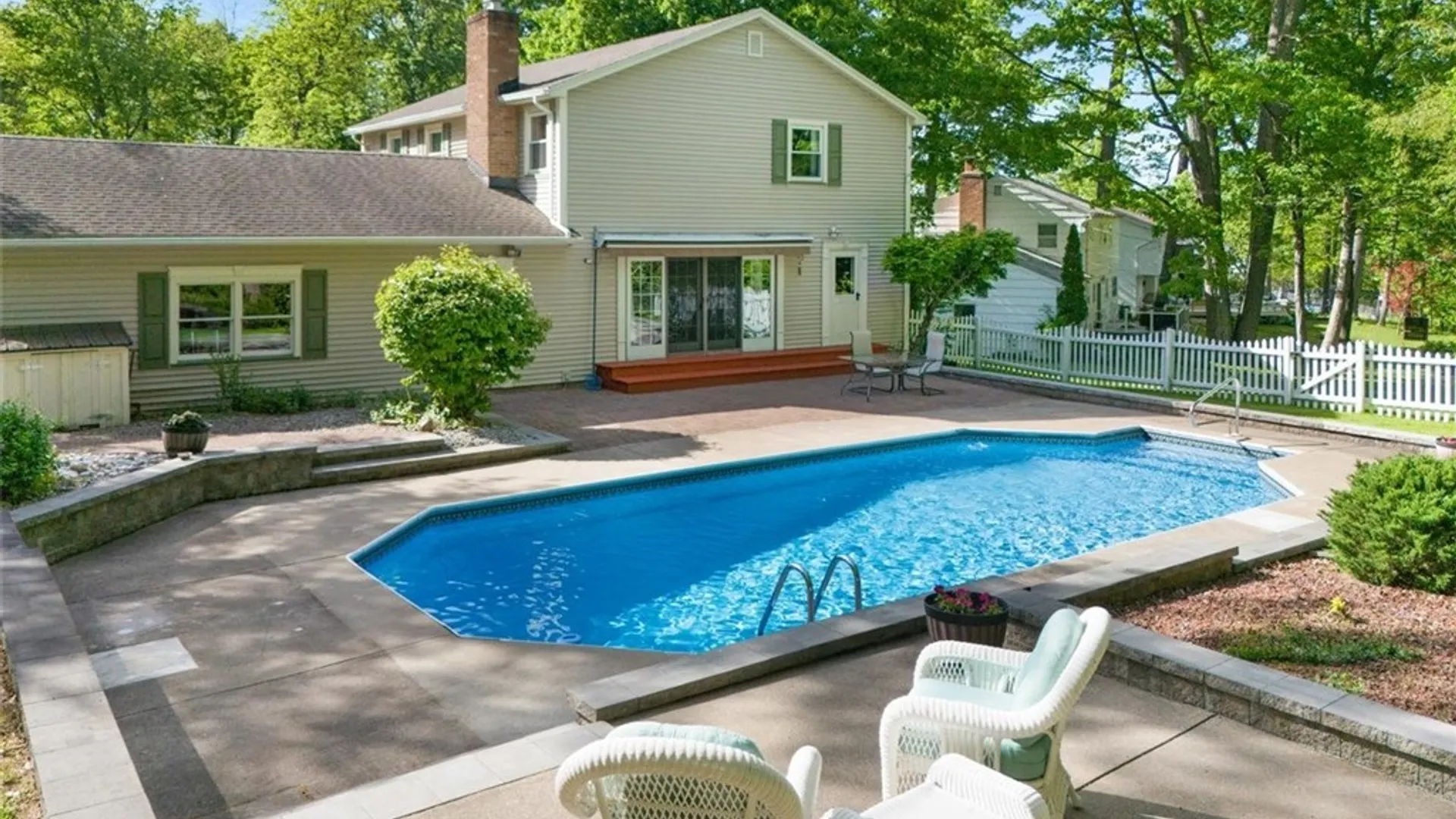 Property at 14 Burncoat, Pittsford, NY 14534 47