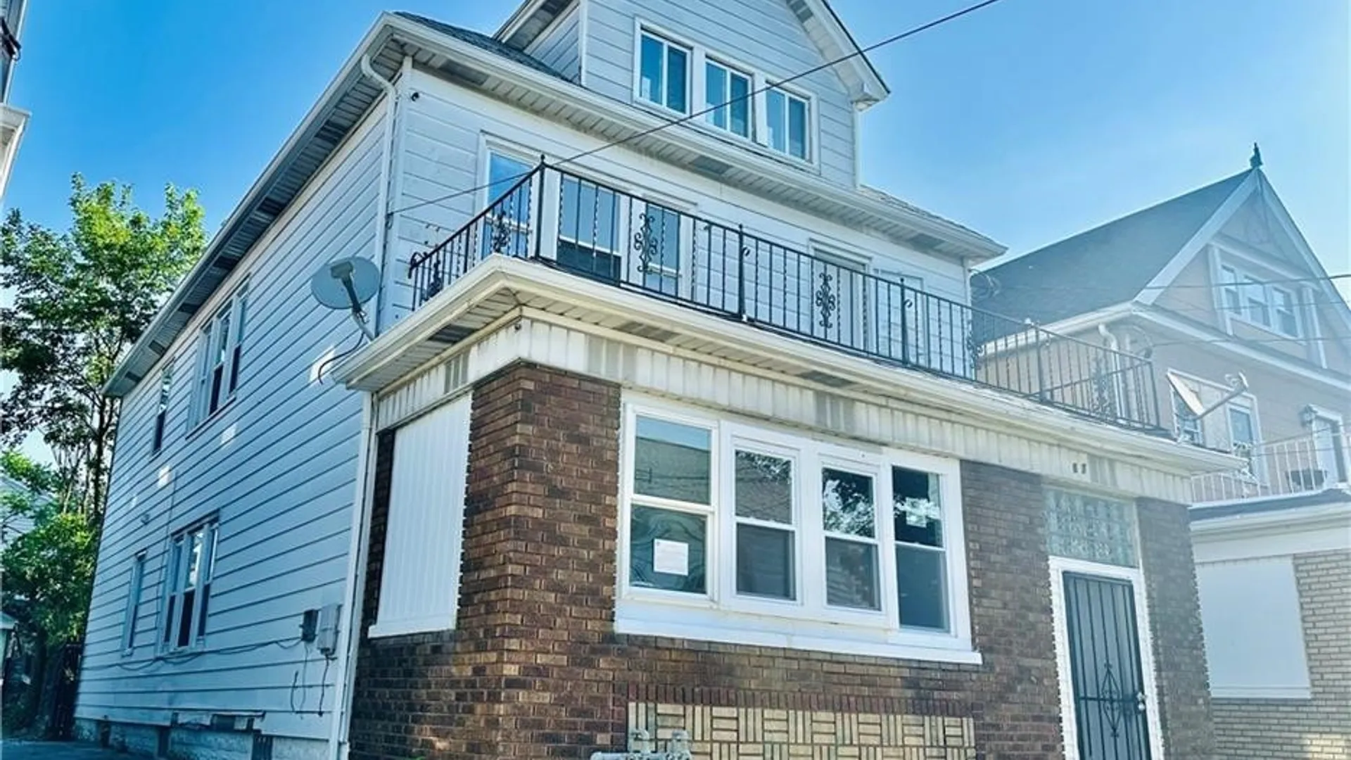 Property at 67 Holmes Street, Buffalo, NY 14207 2