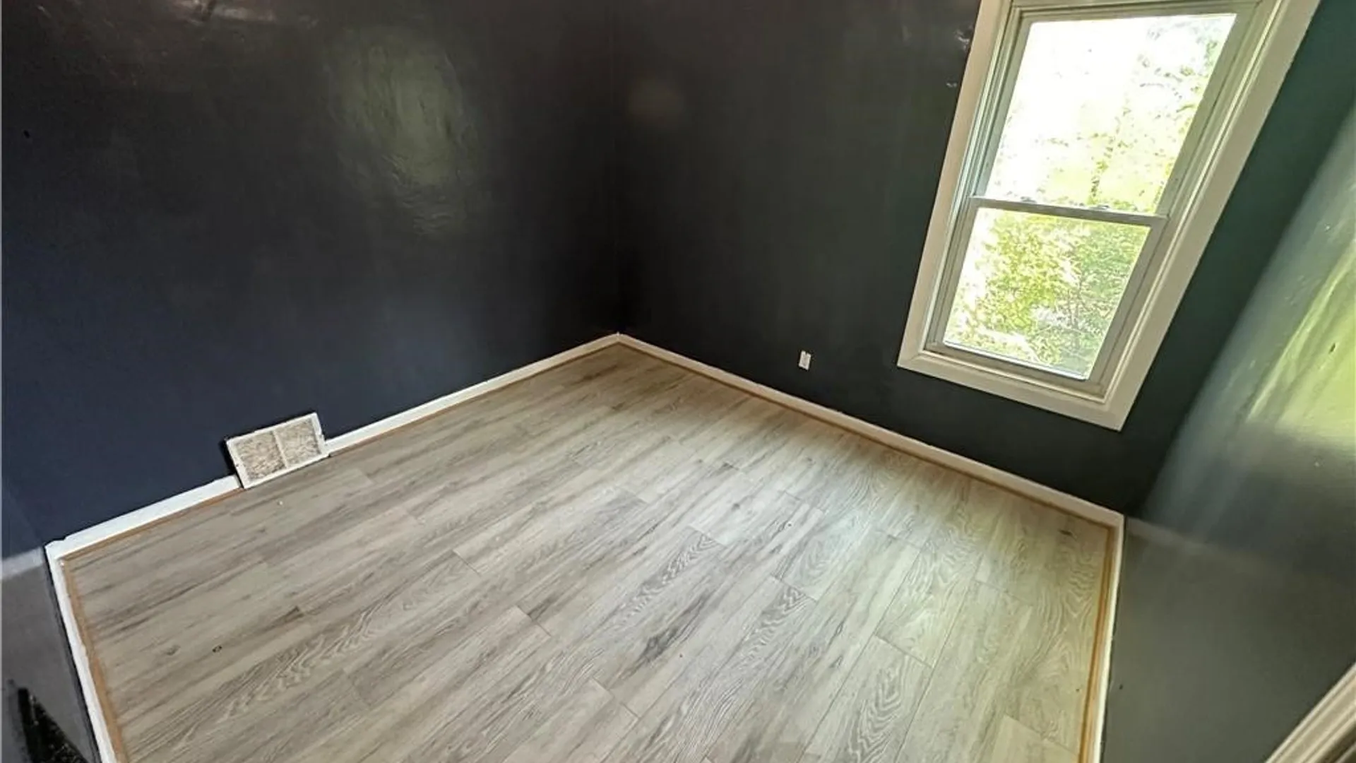 Property at 67 Holmes Street, Buffalo, NY 14207 24