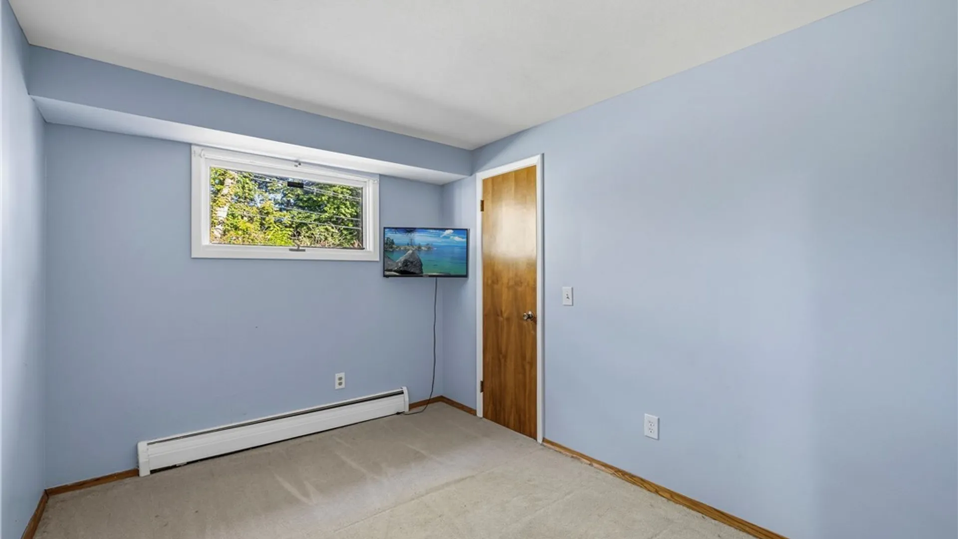 Property at 243 Candy Lane, Greece, NY 14615 15