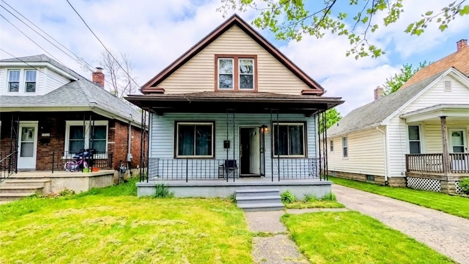 Property at 1926 Welch Avenue, Niagara Falls, NY 14303 2