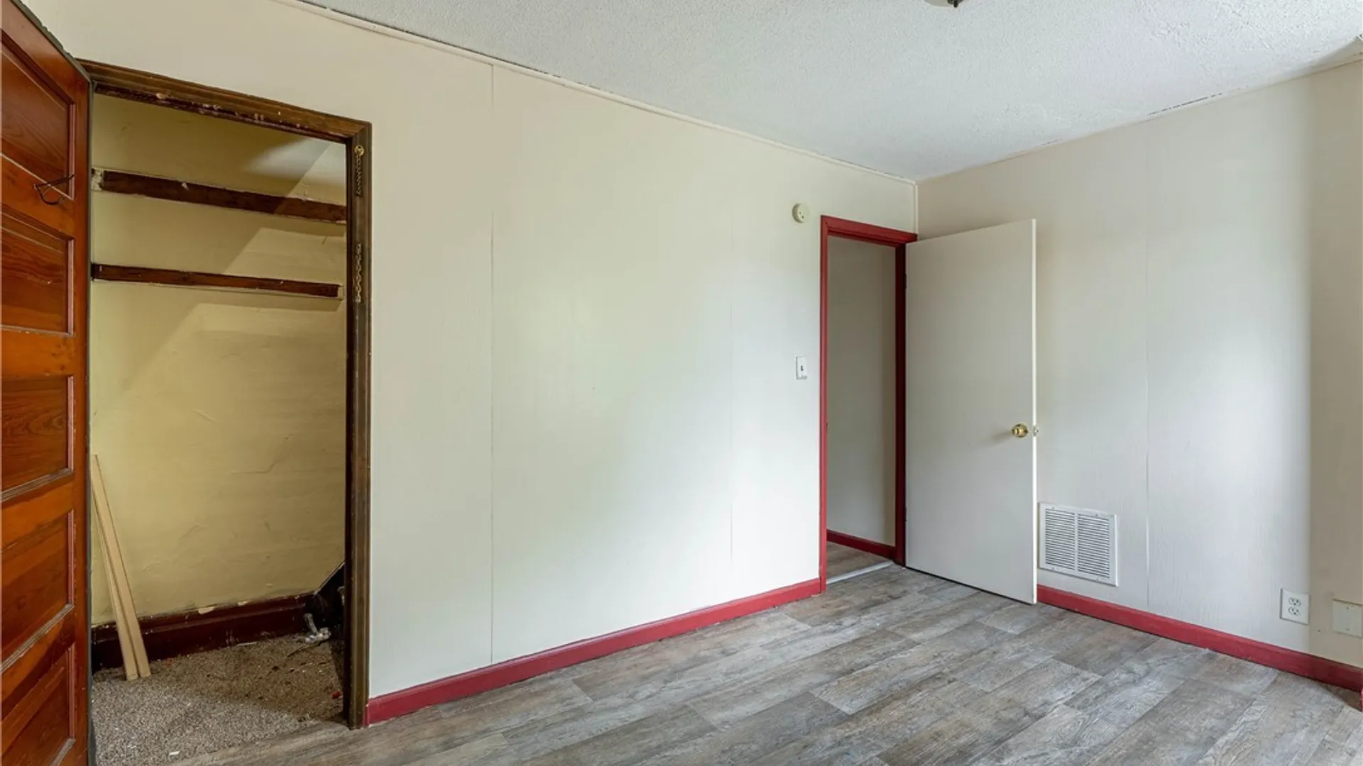 Property at 1952 Whitney Avenue, Niagara Falls, NY 14301 19