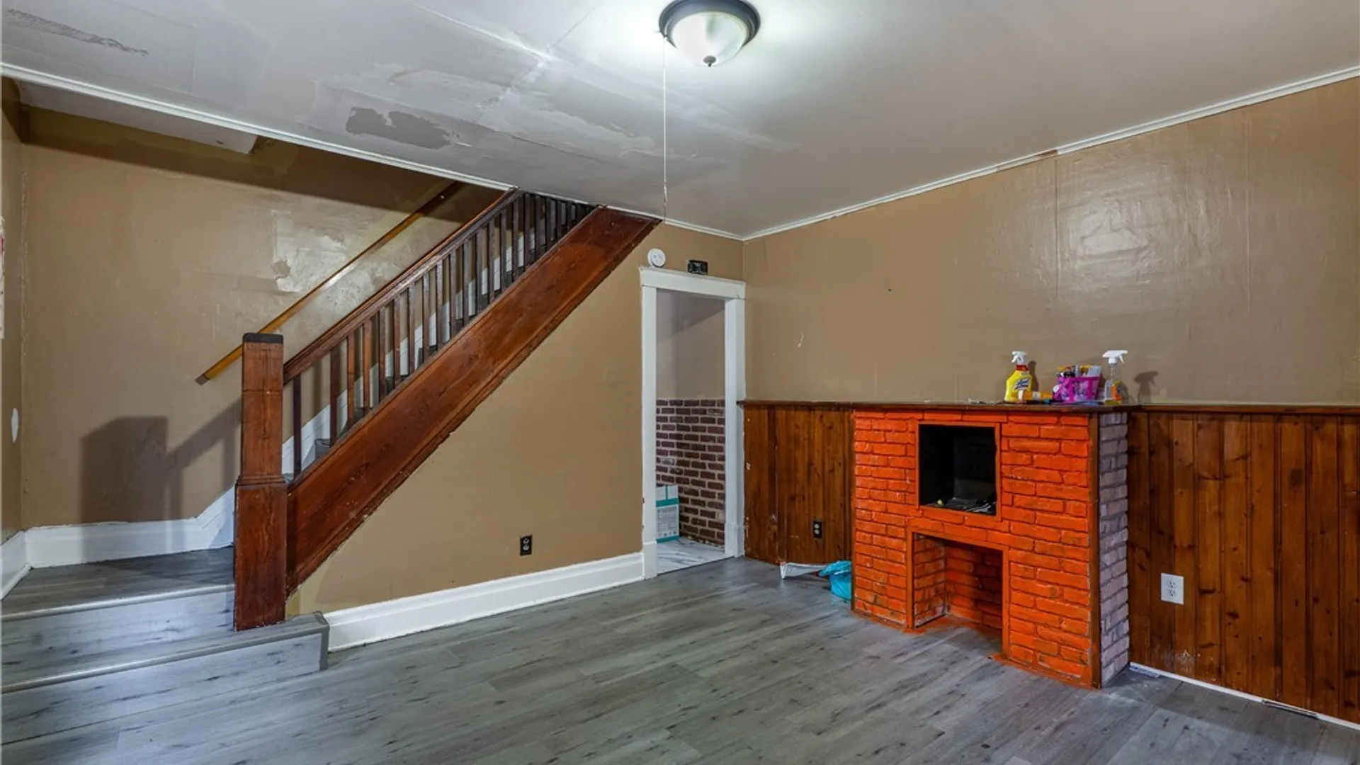 Property at 1952 Whitney Avenue, Niagara Falls, NY 14301 24