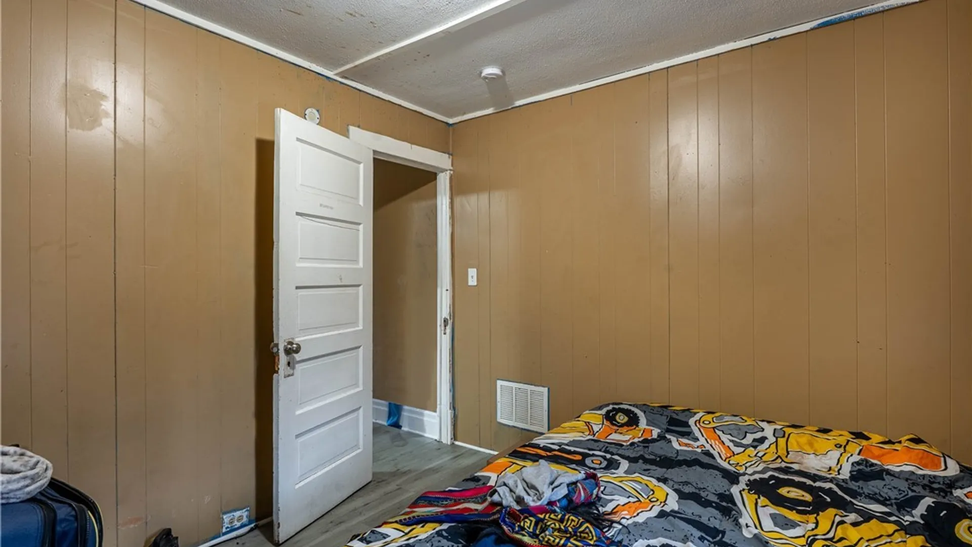 Property at 1952 Whitney Avenue, Niagara Falls, NY 14301 34