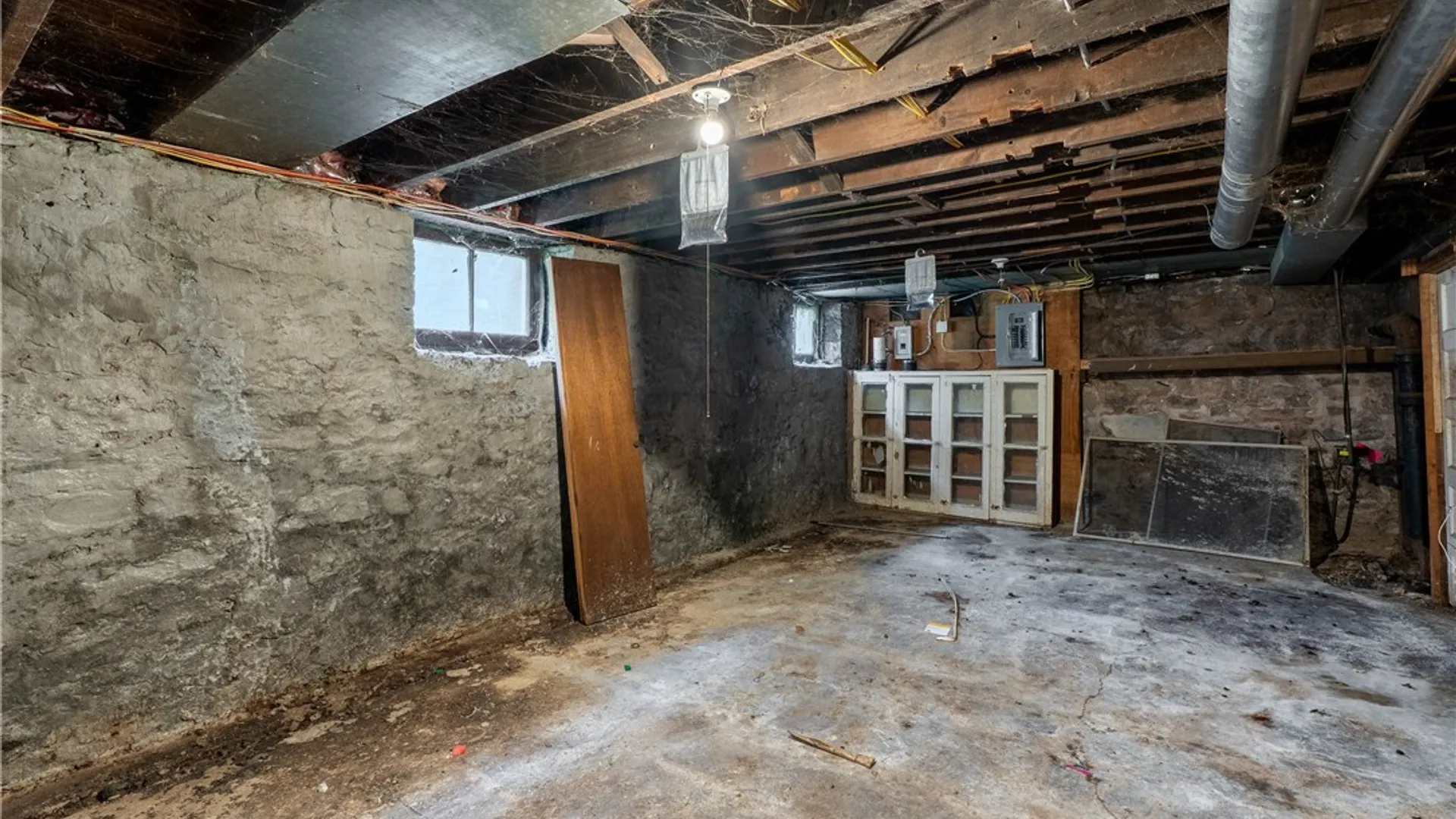 Property at 1952 Whitney Avenue, Niagara Falls, NY 14301 40