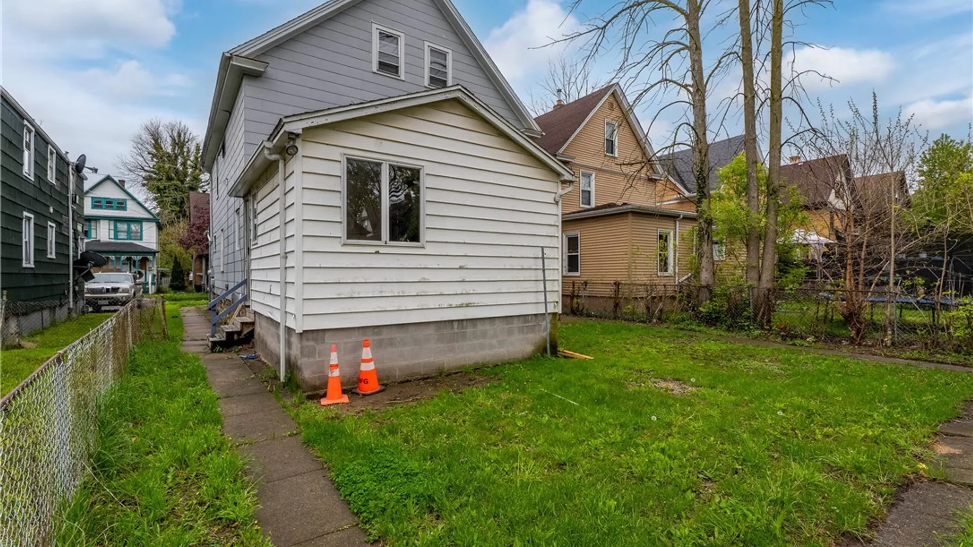 Property at 1952 Whitney Avenue, Niagara Falls, NY 14301 43