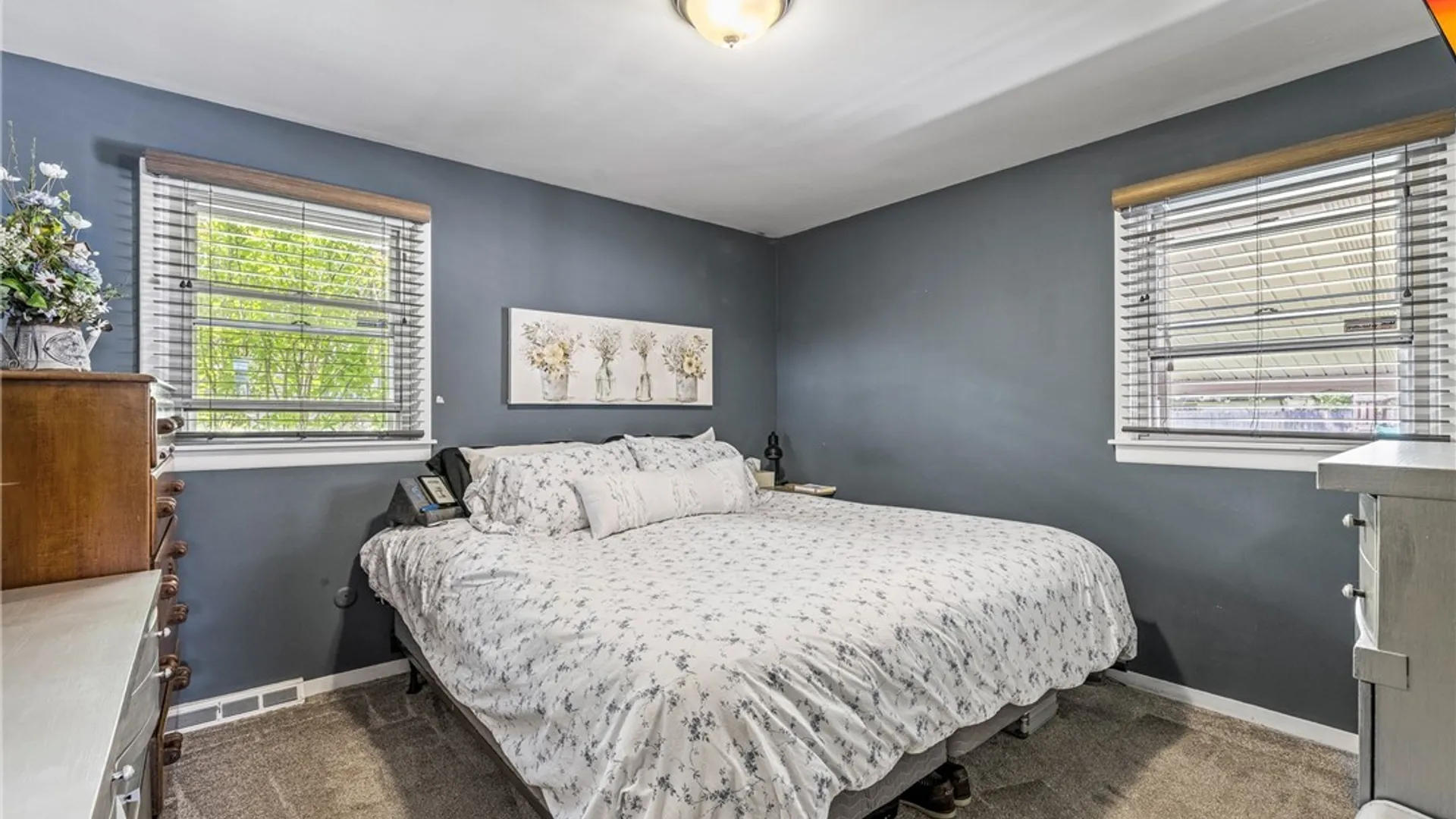 Property at 360 Cherokee Drive, Cheektowaga, NY 14225 15