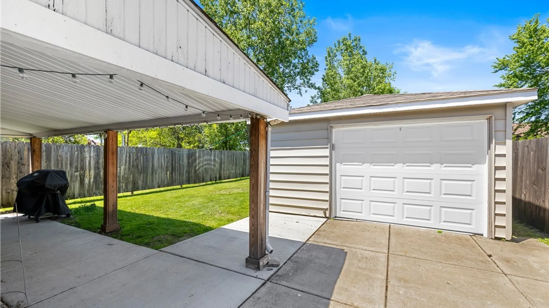 Property at 360 Cherokee Drive, Cheektowaga, NY 14225 25