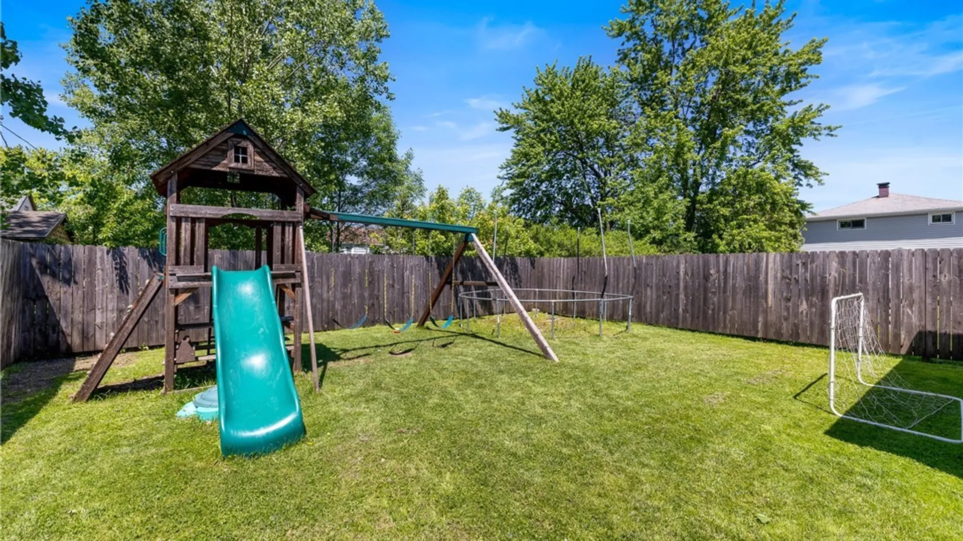 Property at 360 Cherokee Drive, Cheektowaga, NY 14225 26