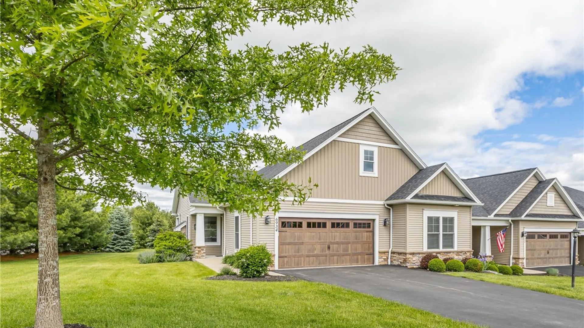 Property at 6934 Silverton Glen, Victor, NY 14564 2