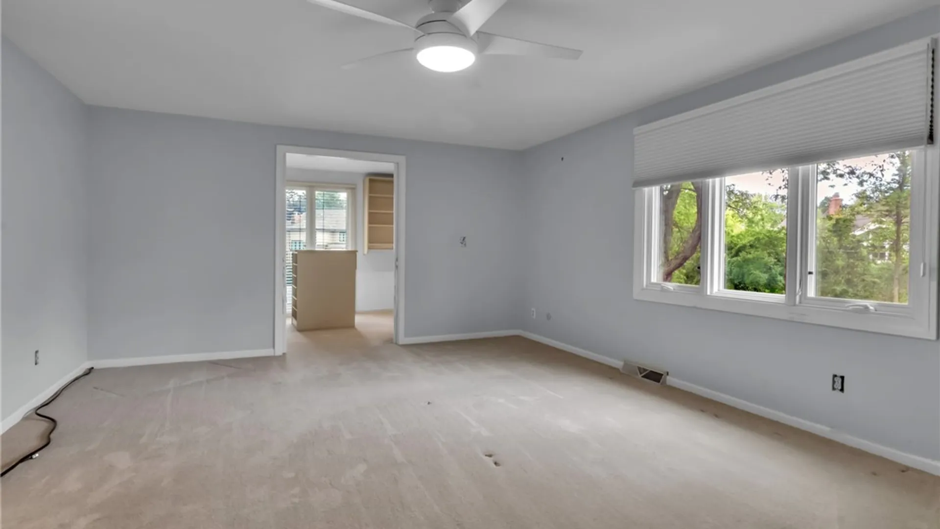 Property at 46 Ascot Circle, Amherst, NY 14051 25