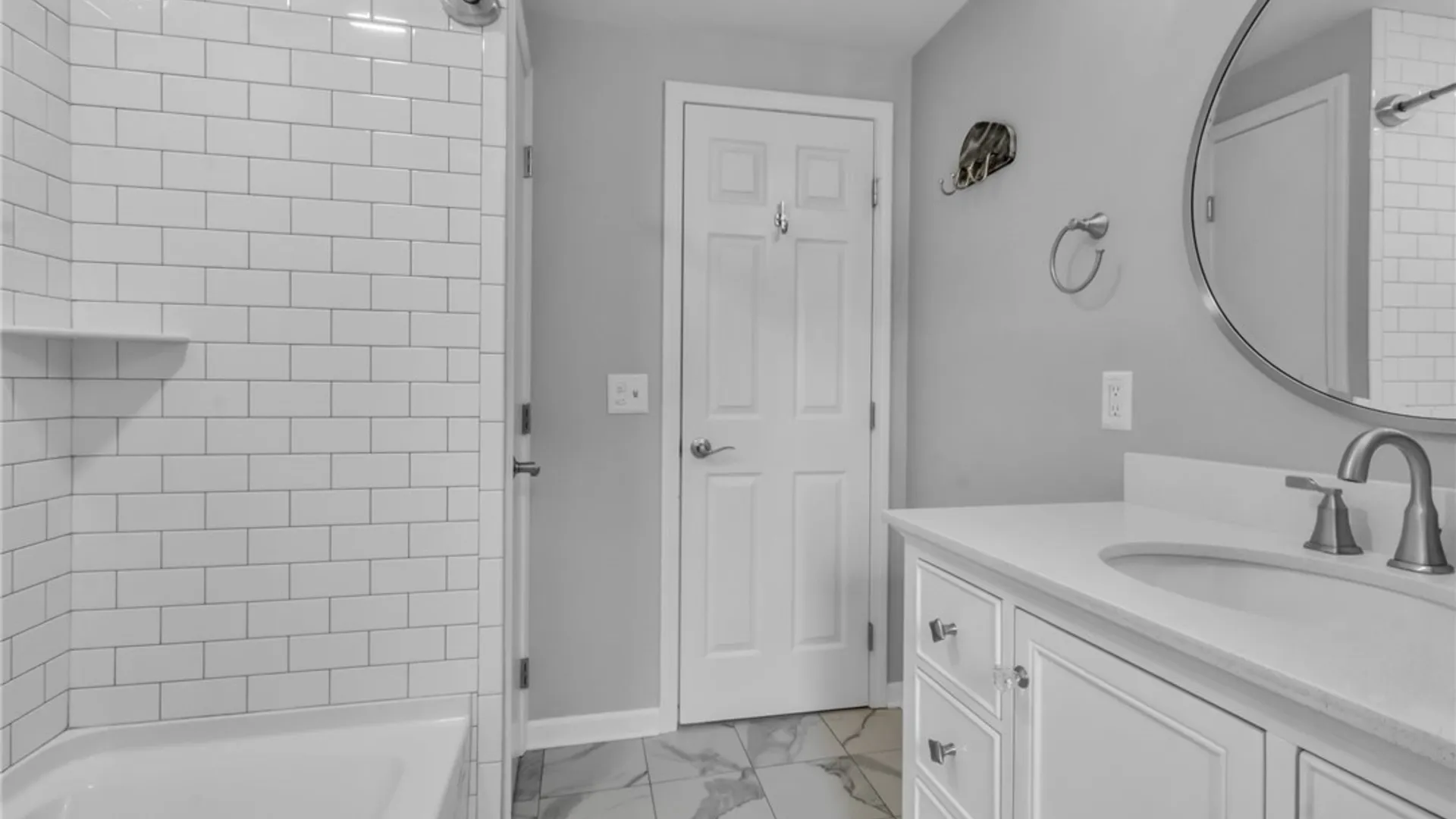 Property at 46 Ascot Circle, Amherst, NY 14051 30