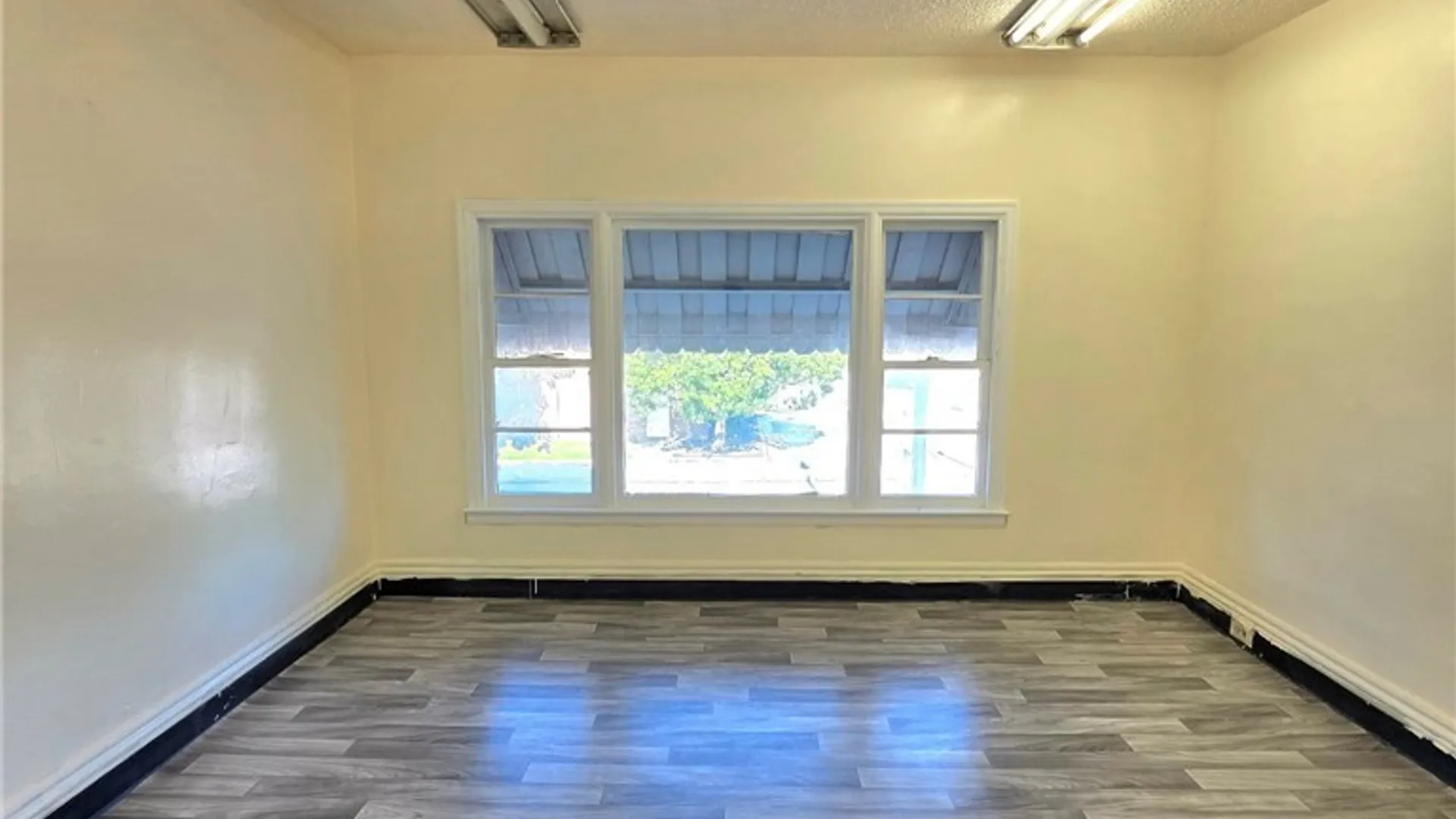 Property at 16 Parker Avenue, Buffalo, NY 14214 17
