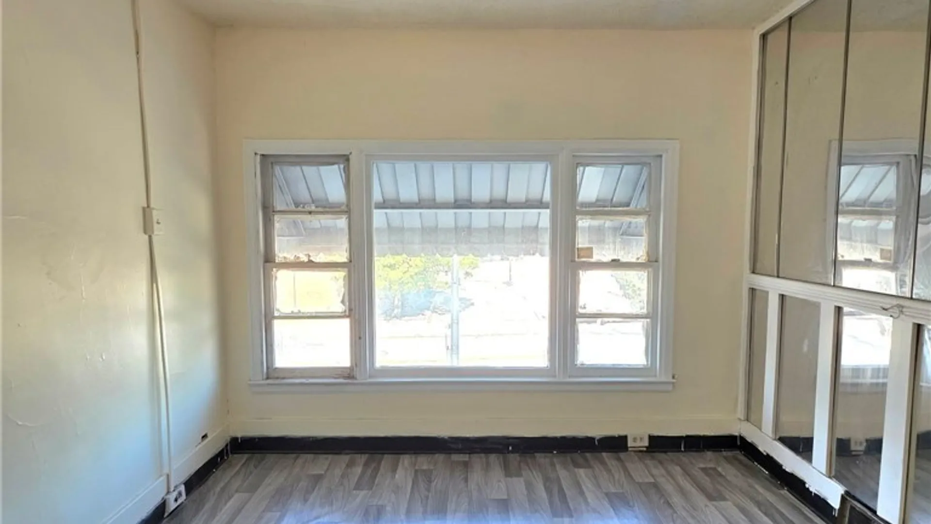 Property at 16 Parker Avenue, Buffalo, NY 14214 18