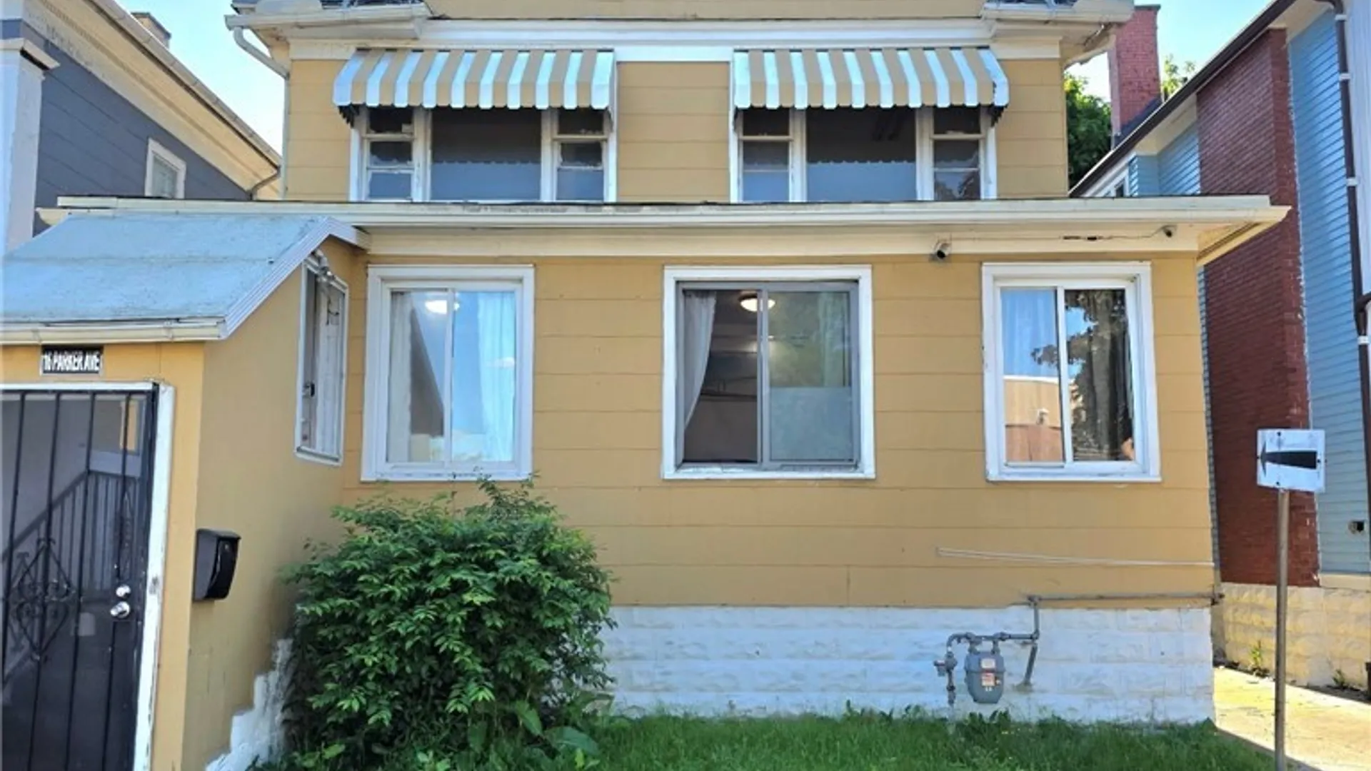 Property at 16 Parker Avenue, Buffalo, NY 14214 6