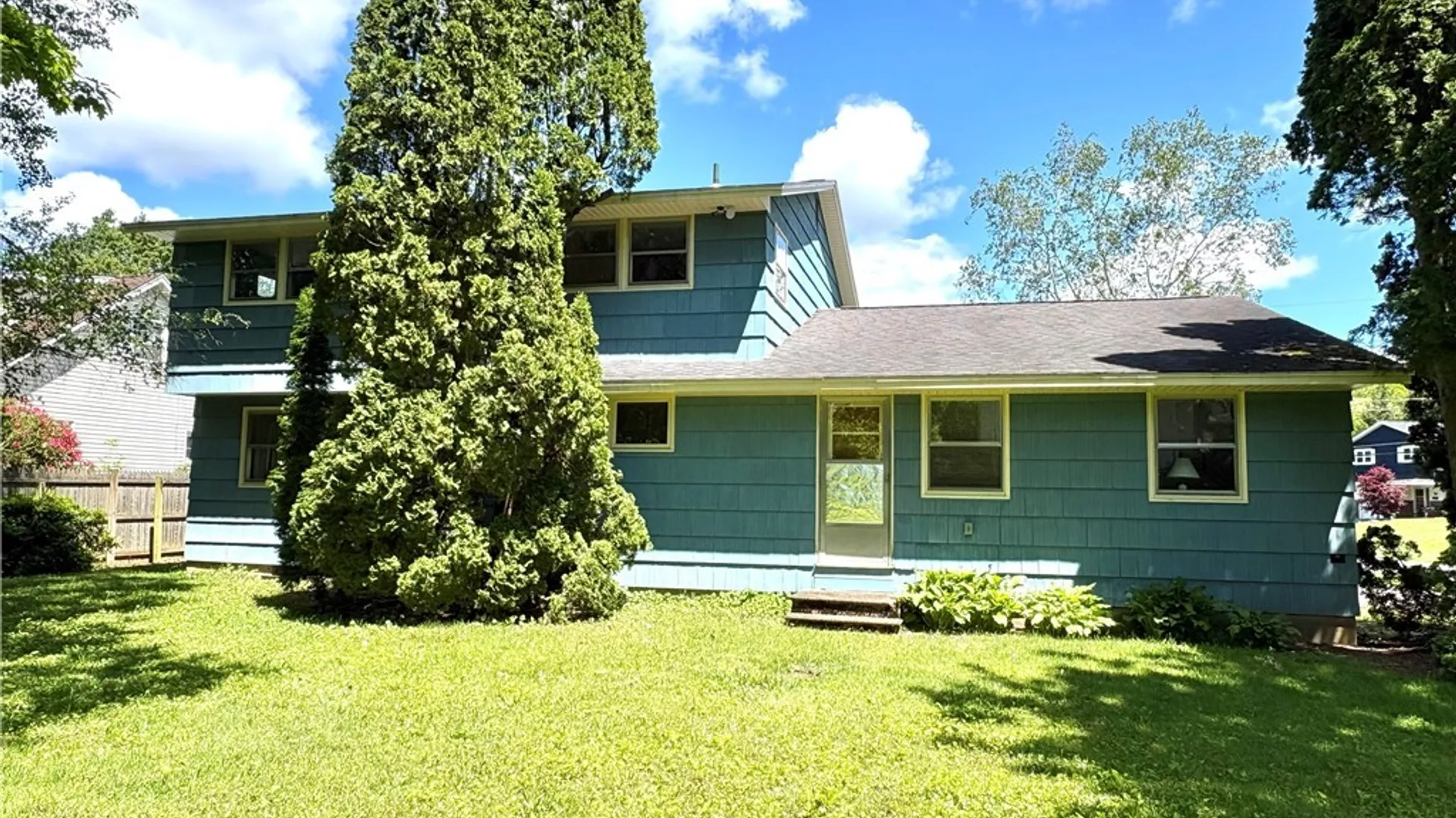 Property at 7553 Daphne Drive, Clay, NY 13212 7