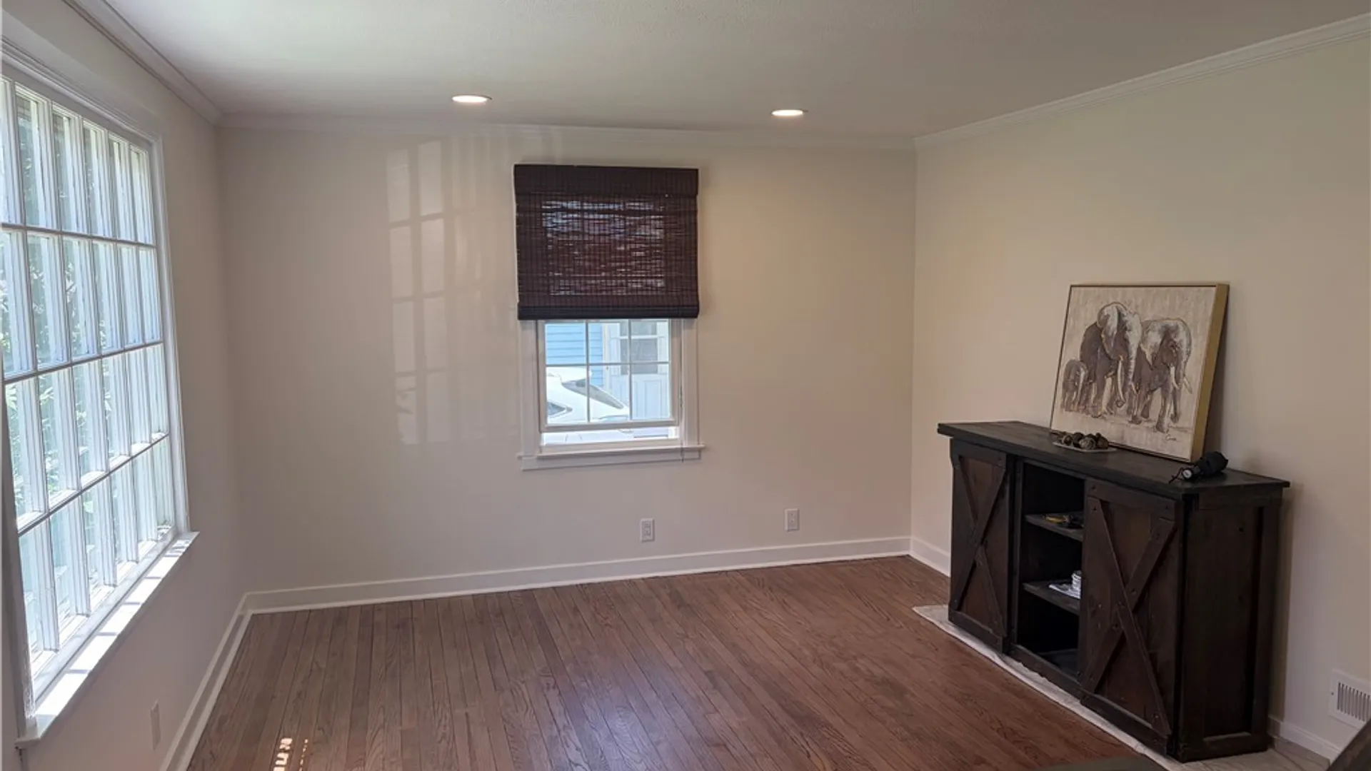 Property at 240 Ferncliff Avenue, Salina, NY 13088 4