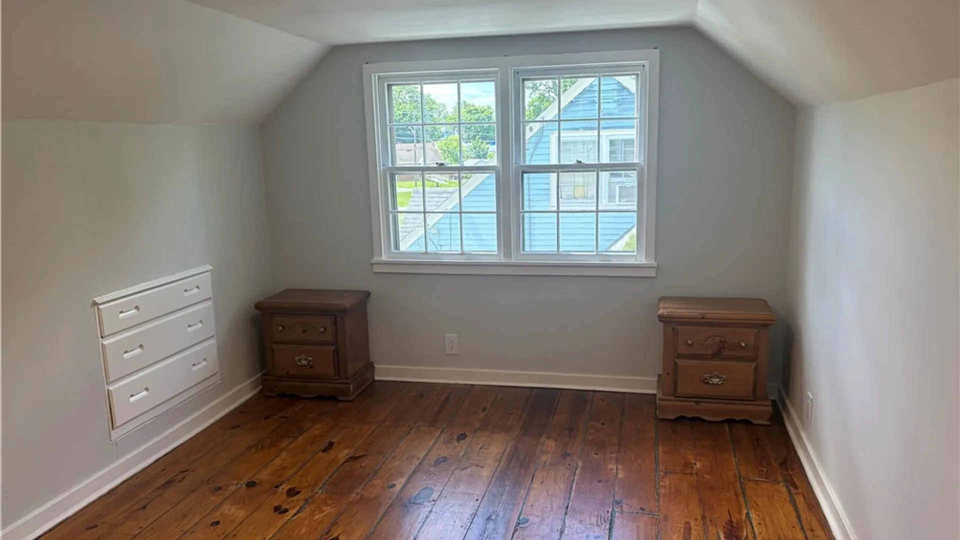 Property at 240 Ferncliff Avenue, Salina, NY 13088 7