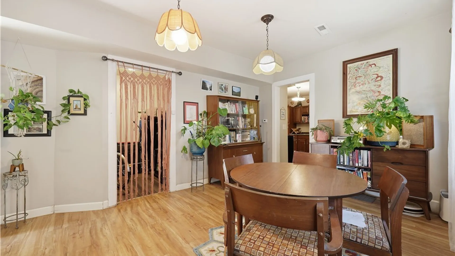 Property at 1215 West Avenue, Buffalo, NY 14213 8