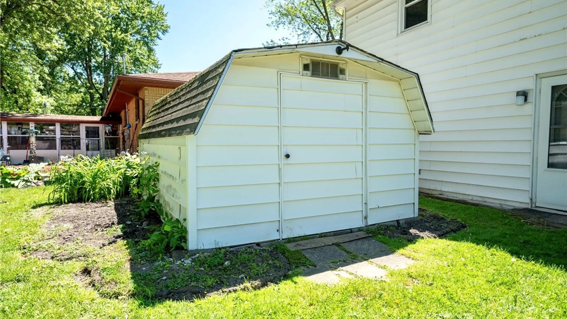 Property at 58 Castleton Place, Tonawanda, NY 14150 25