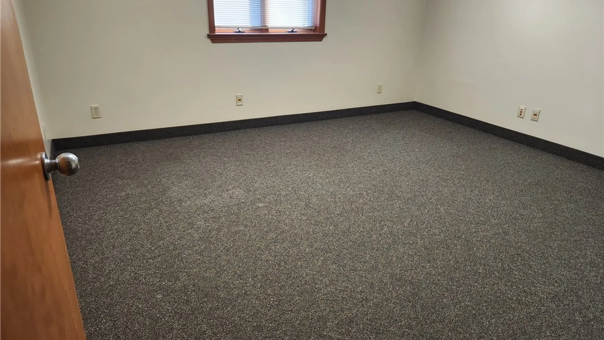 Property at 1130 Corporate Drive, Auburn, NY 13021 3