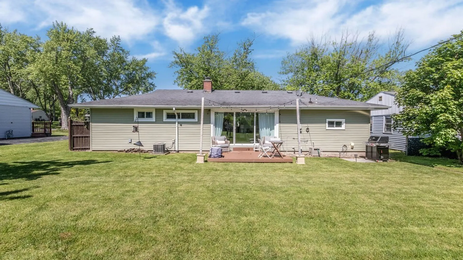 Property at 145 Greenleaf Ave, Tonawanda, NY 14150 39