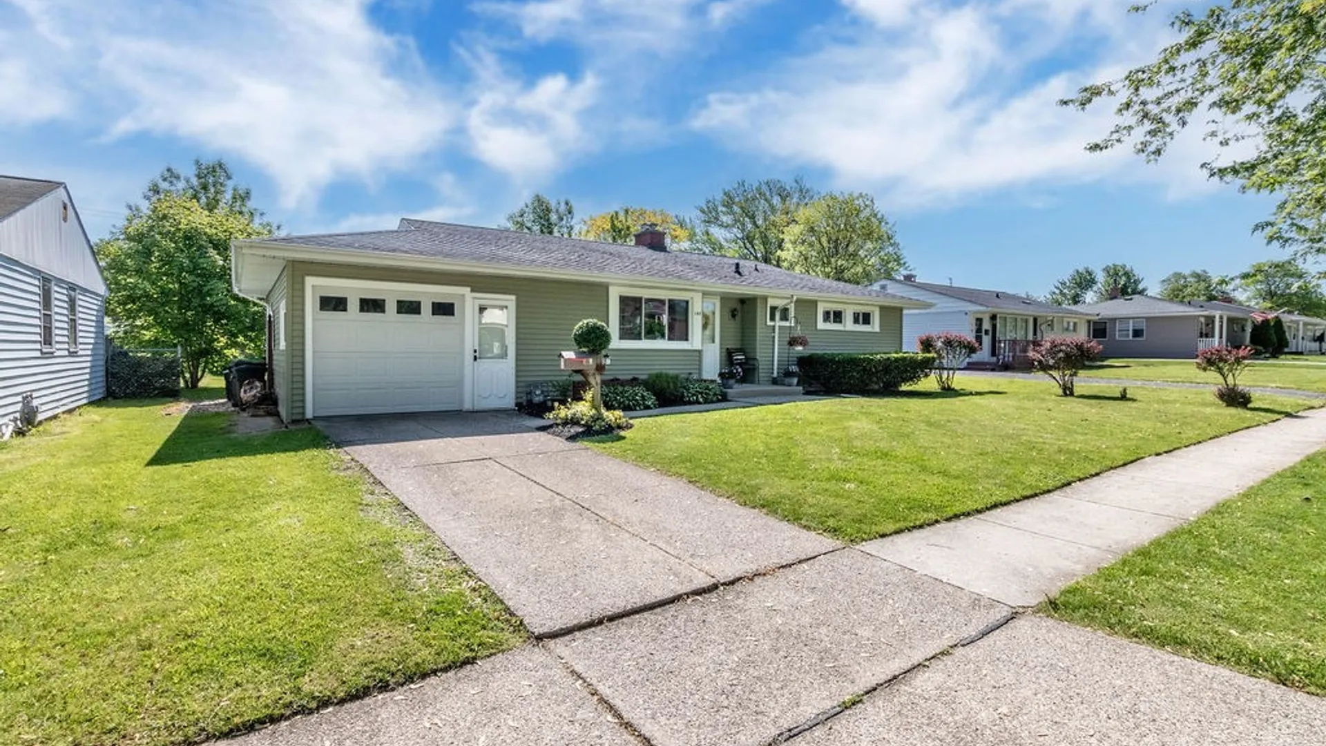 Property at 145 Greenleaf Ave, Tonawanda, NY 14150 4