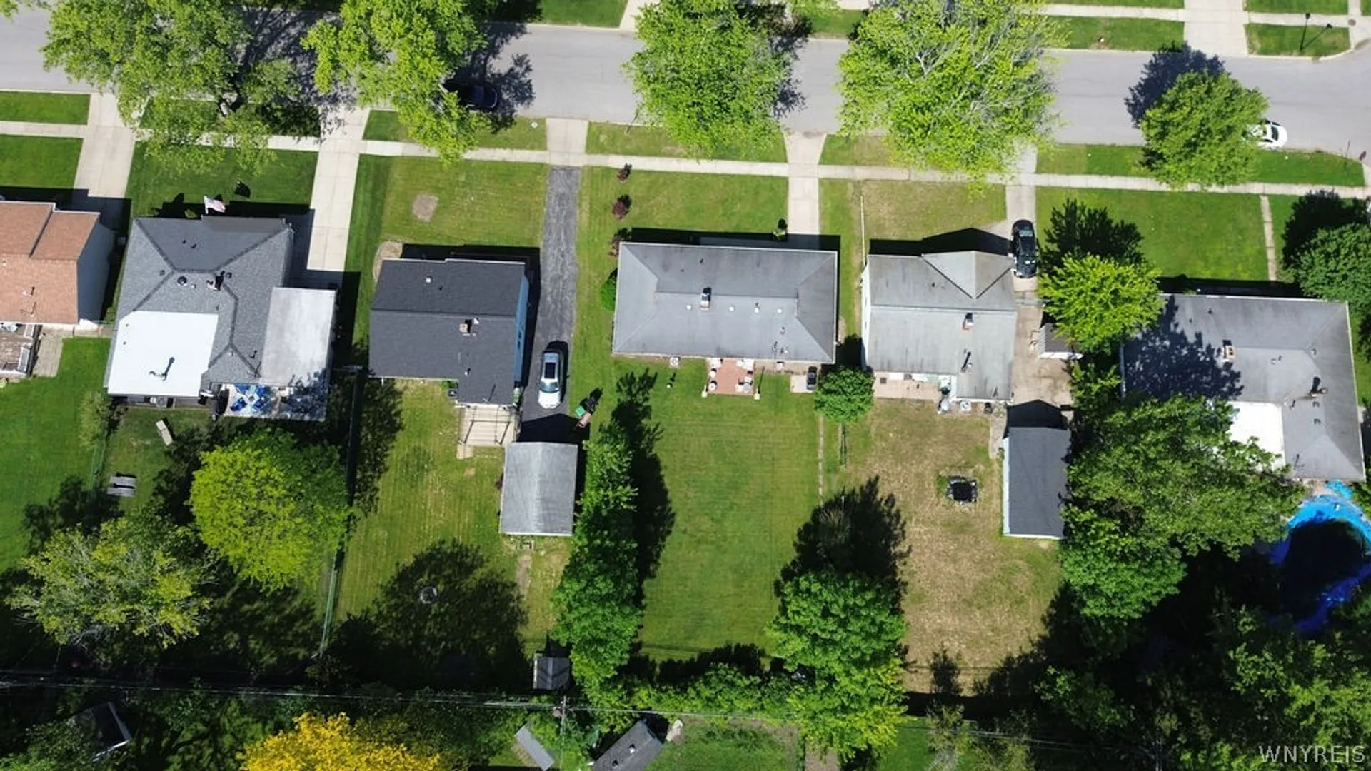 Property at 145 Greenleaf Ave, Tonawanda, NY 14150 48