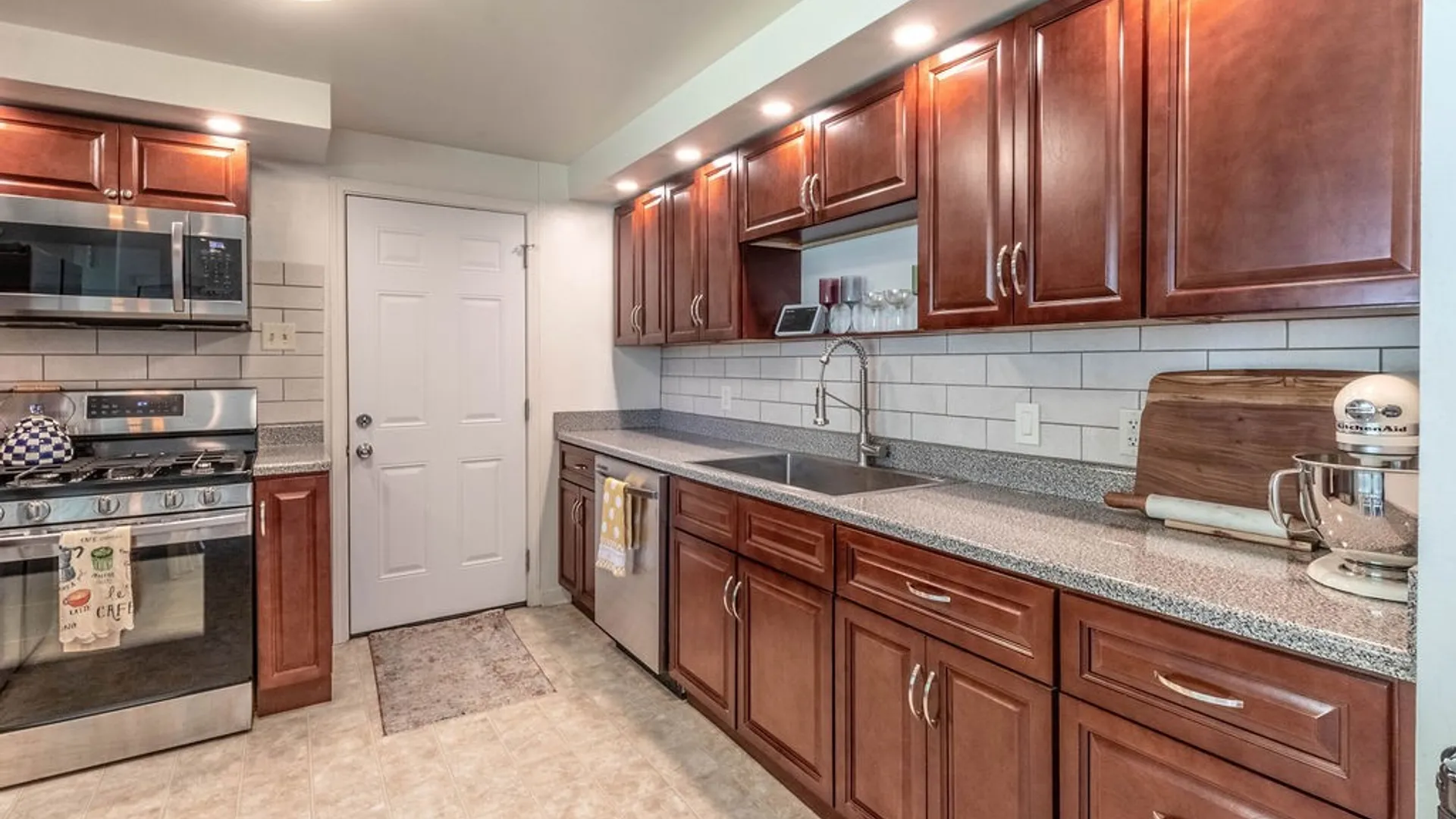 Property at 145 Greenleaf Ave, Tonawanda, NY 14150 8
