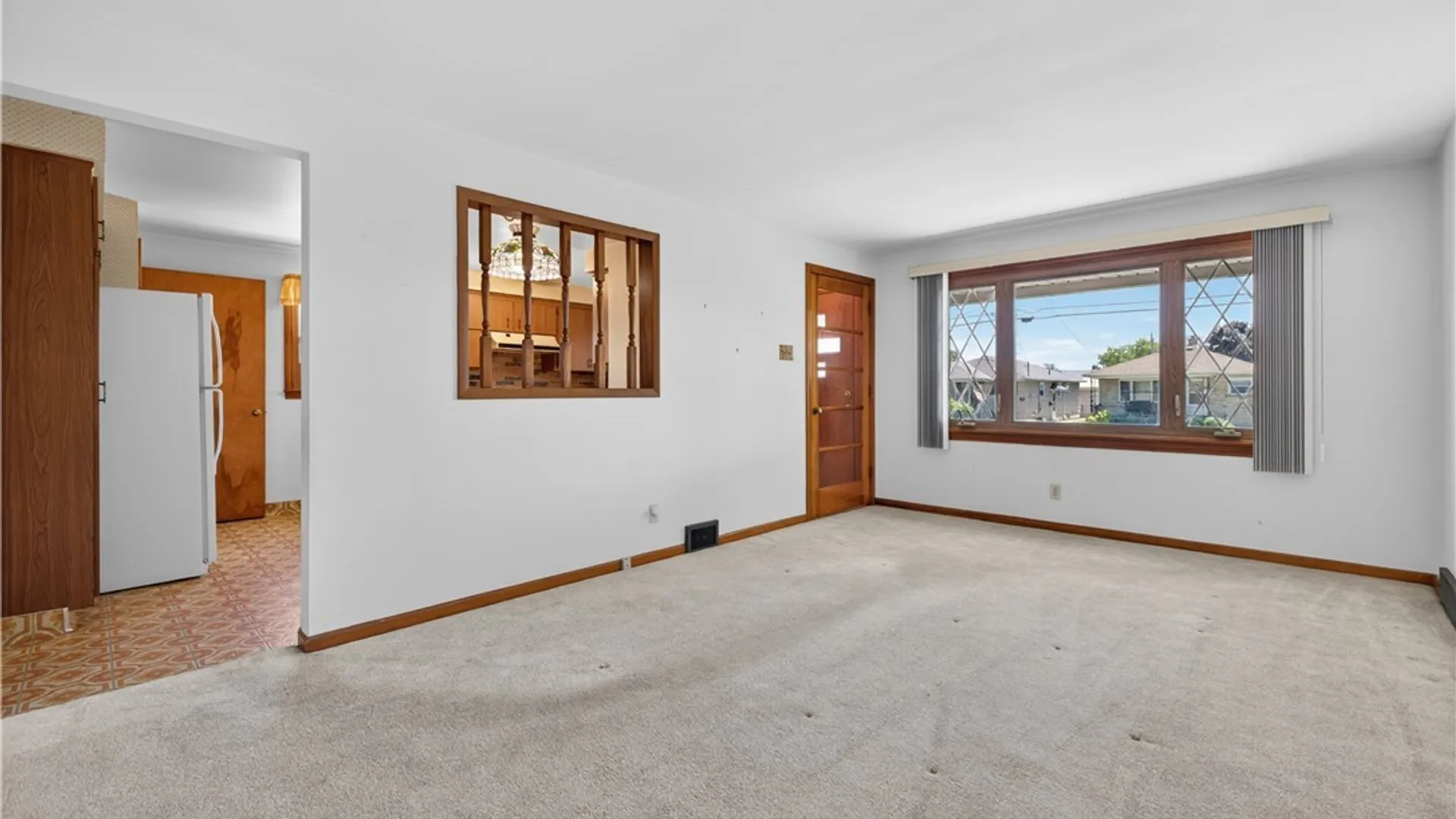 Property at 2918 Seneca Avenue, Niagara Falls, NY 14305 15